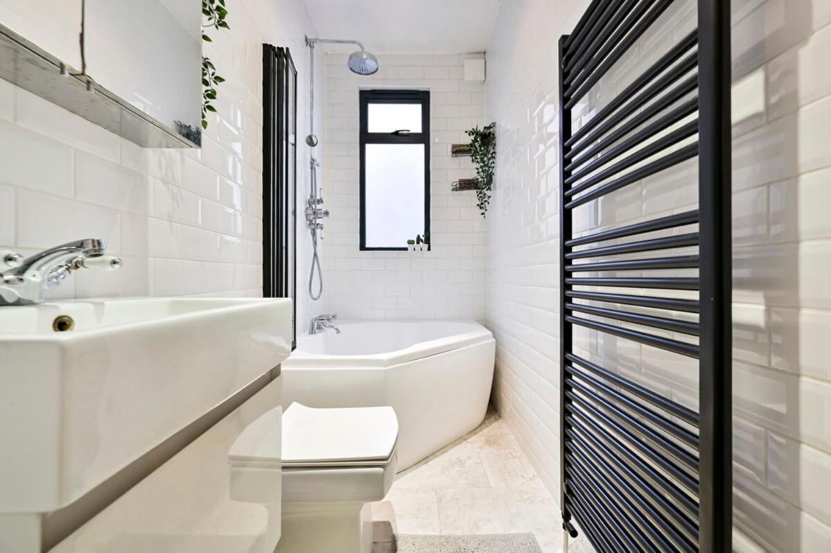 Hottub Spacious Garden House * Londres
