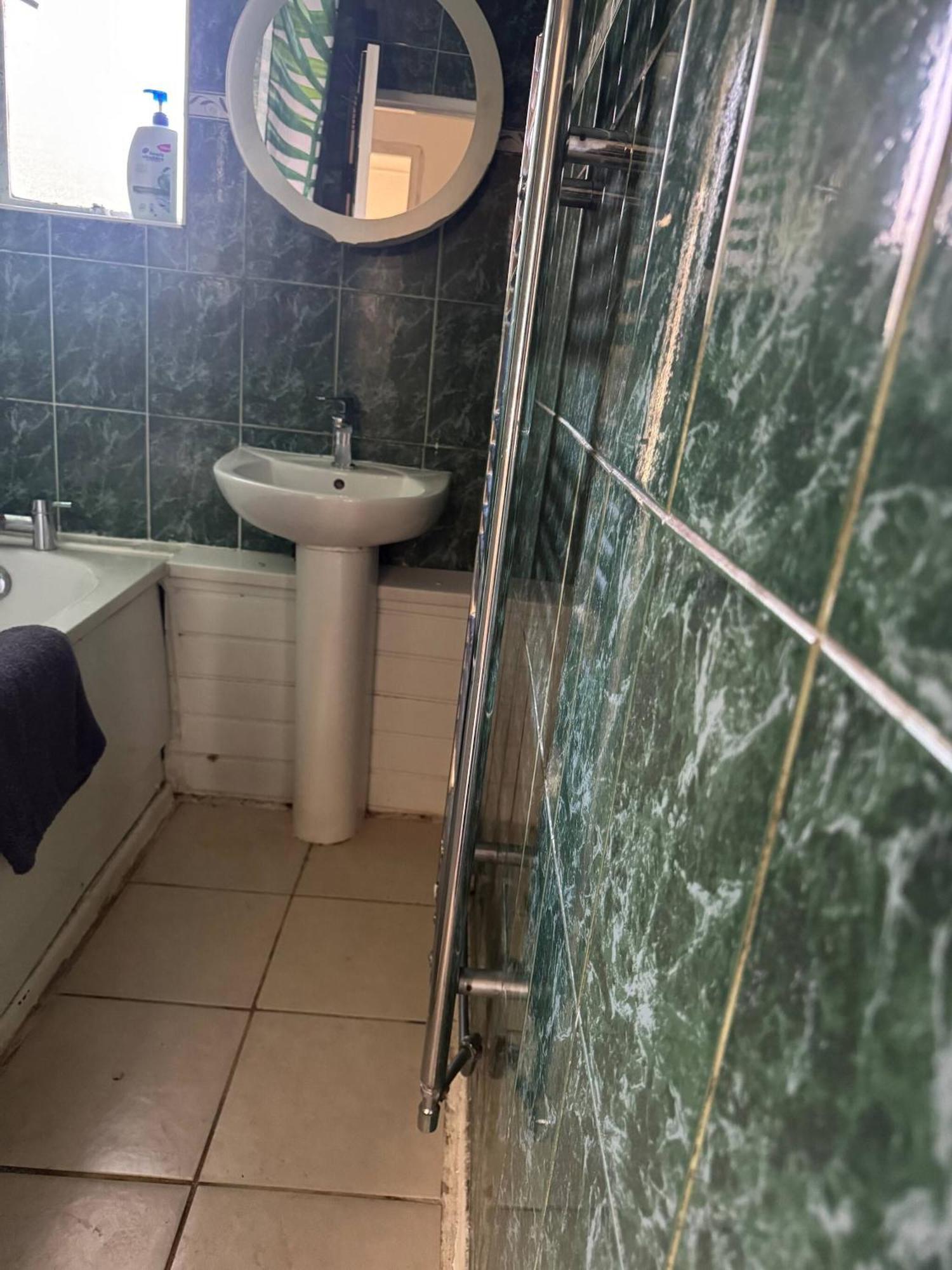 Appartement Charming 2 Bed In