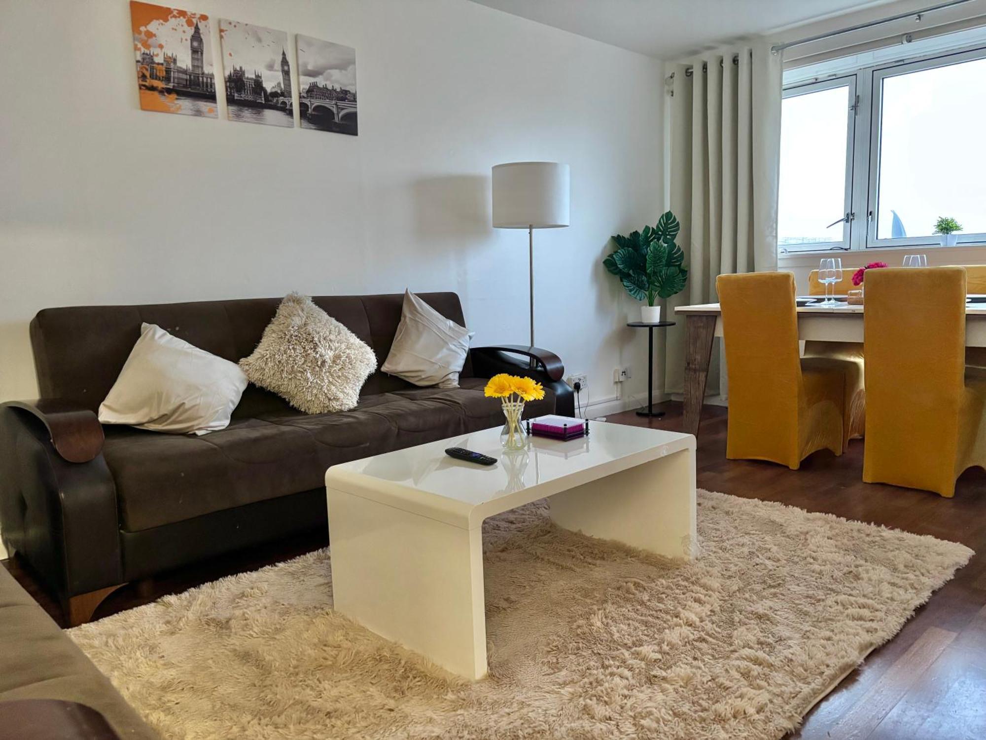 Stylish 2-bed Retreat Steps From Emirates Stadium * Londres