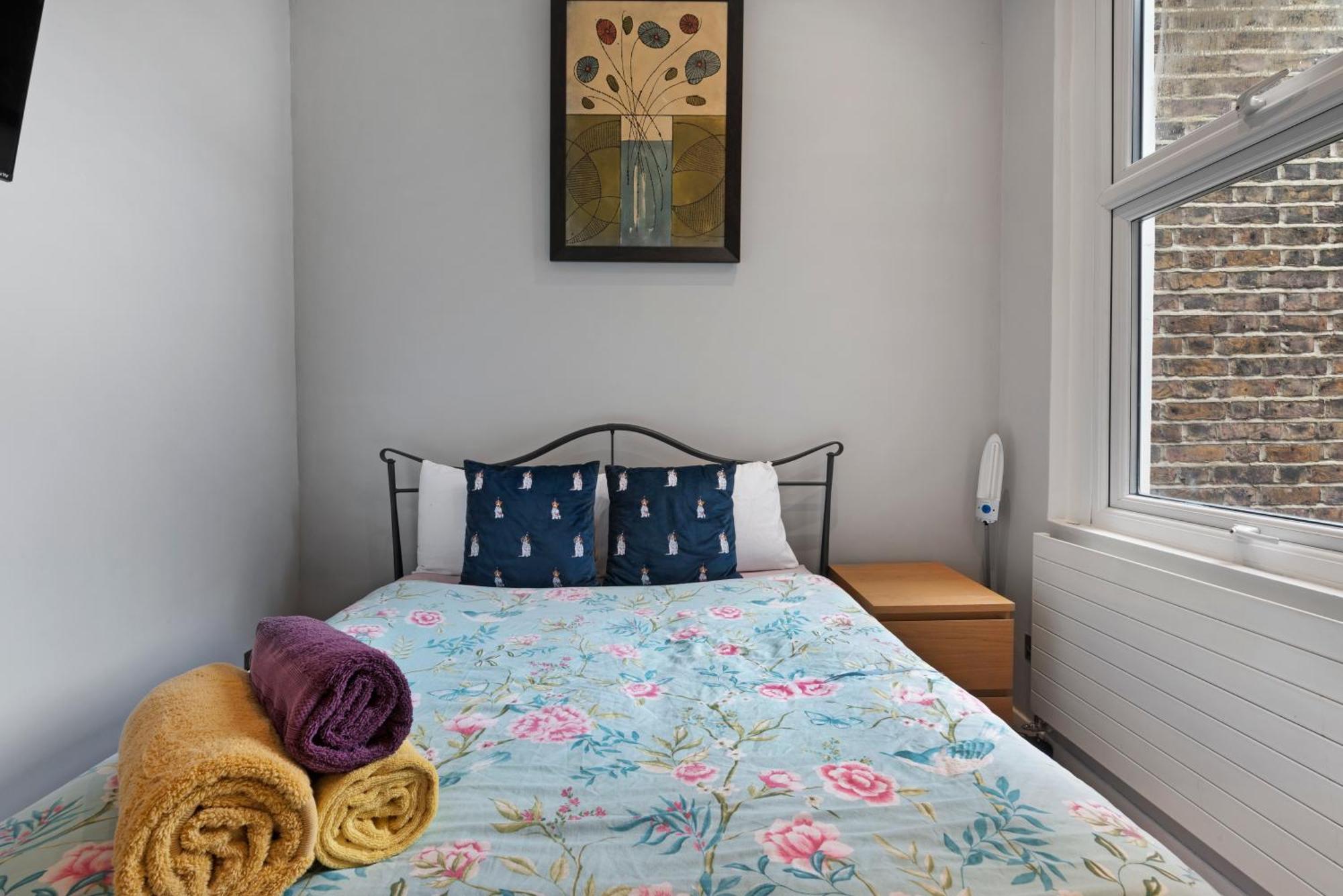 Delux Queens Park 1 Bed Sleeps 4 Ppl Second Floor Londres
