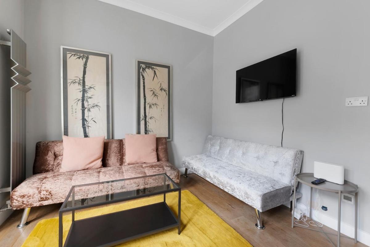 Queens Park 1 Bed Sleeps 4 Ppl Ground Floor Appartement *