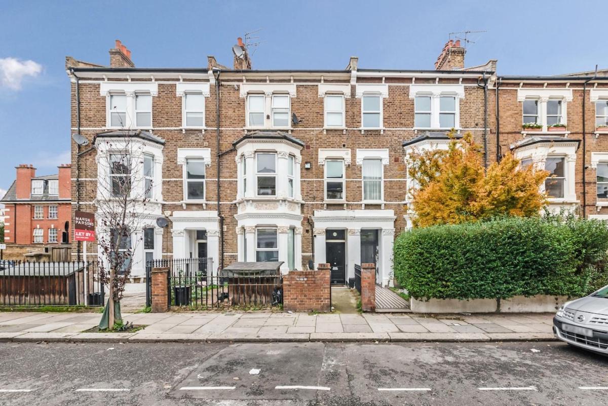 Queens Park 1 Bed Sleeps 4 Ppl Ground Floor Appartement