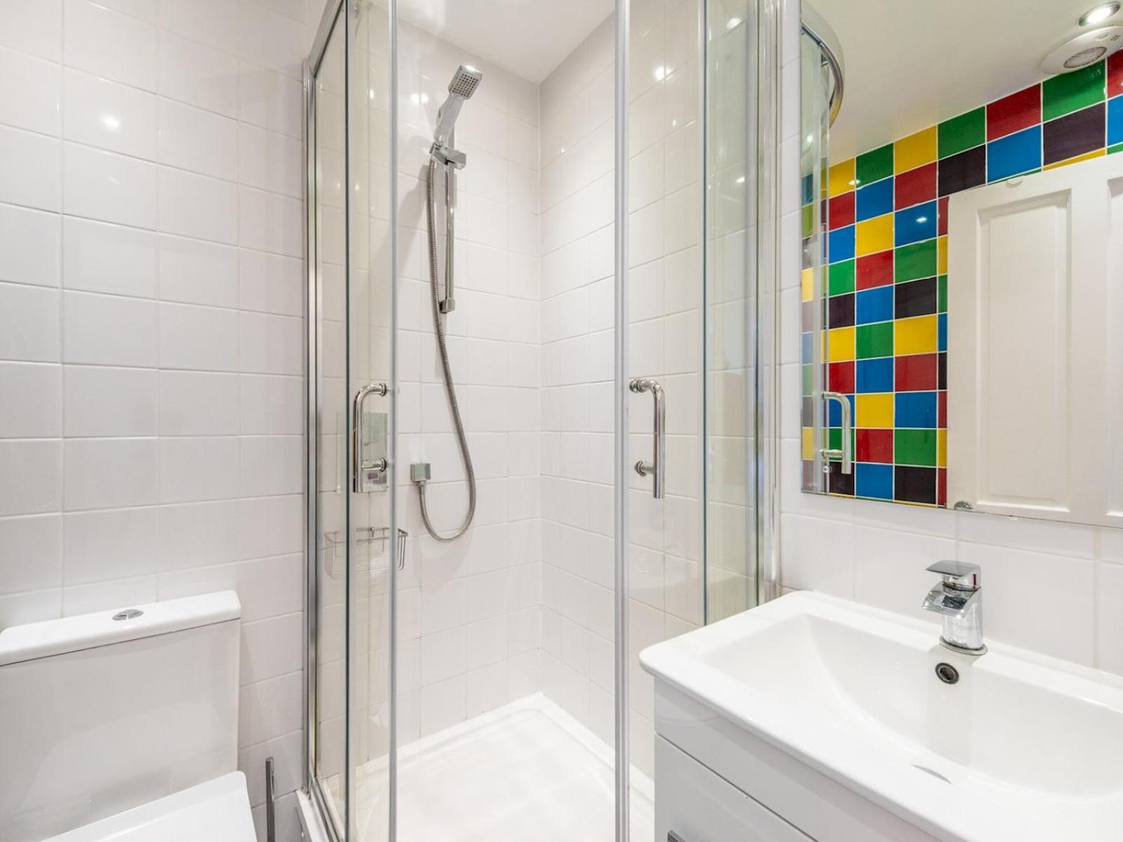 Appartement Pass The Keys Cozy 4-bed With Garden In Trendy Stoke Newington Londres
