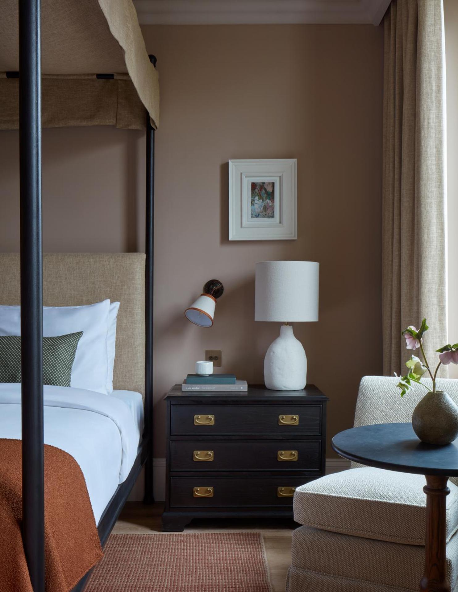 Miiro Templeton Garden Hotel