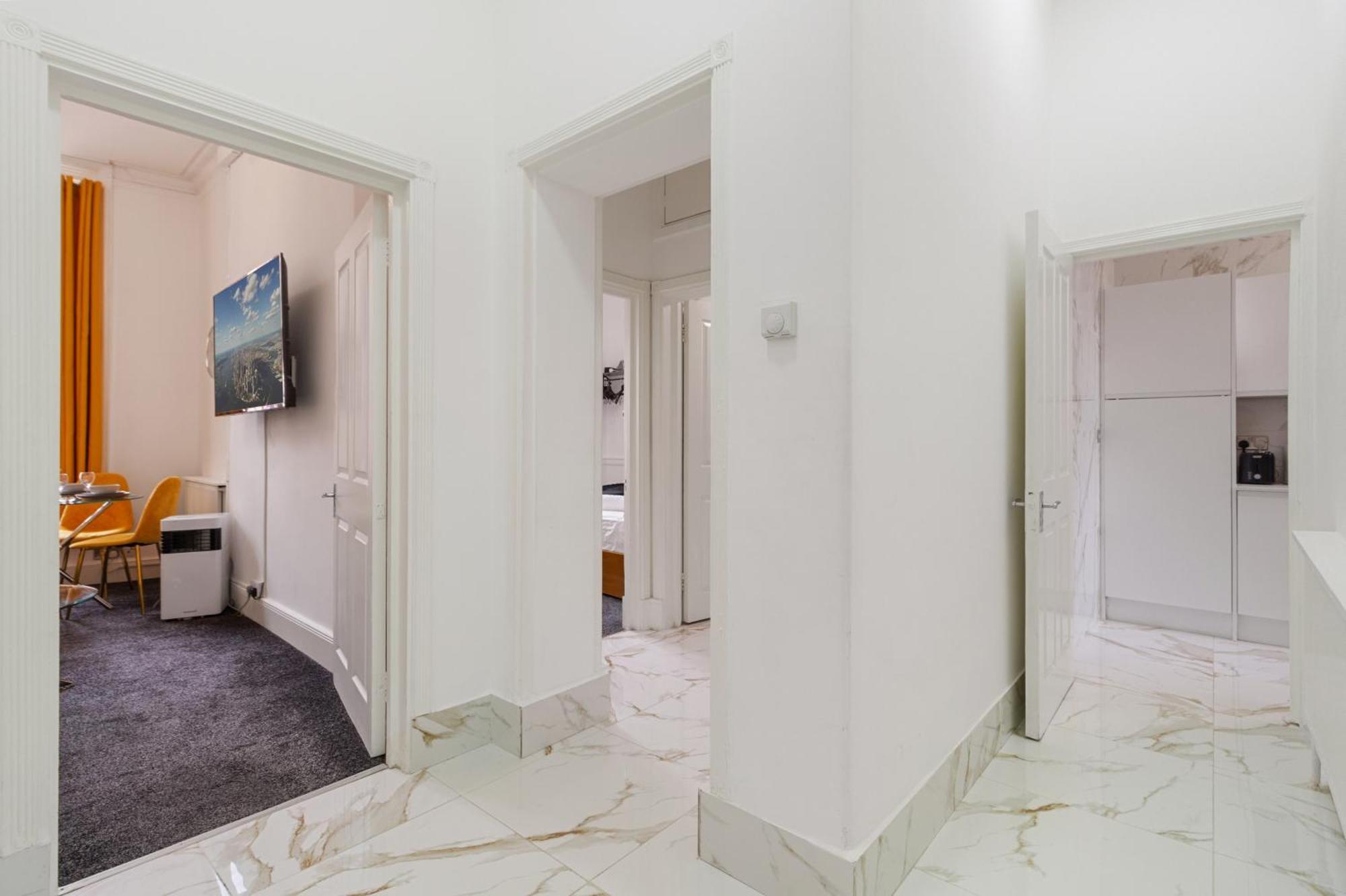 Oxford Street Chic Retreat - Unparalleled Elegance And Urban Comfort! Gc1 Londres