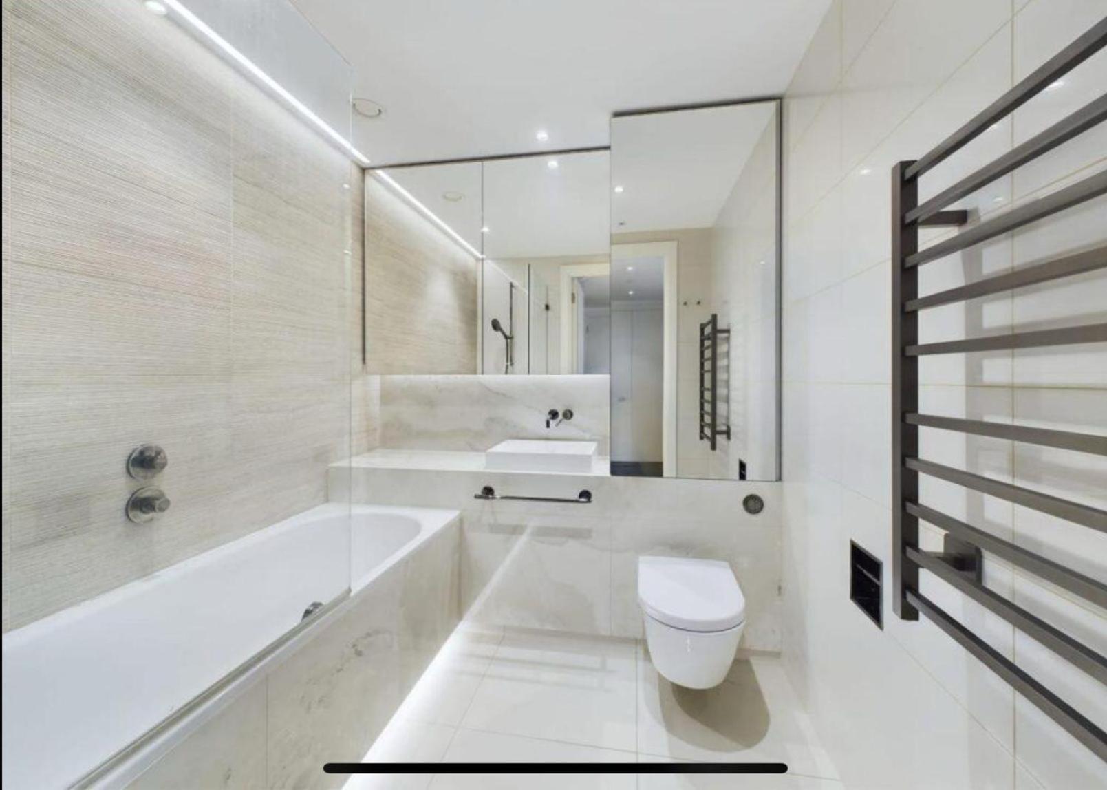 Luxury Modern 2bd 2ba White Living Appartement Londres