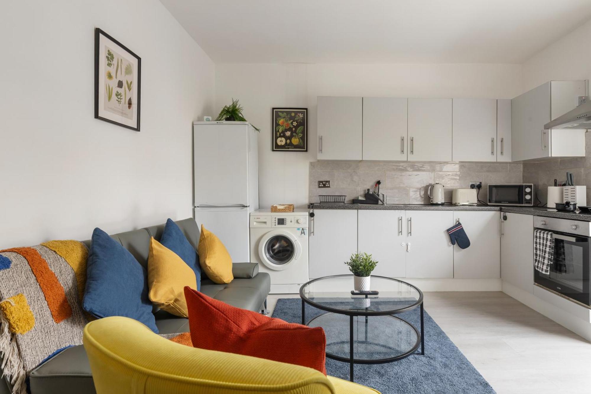Modern & Cosy 2 Bedroom With Free Parking Near Wembley Londres