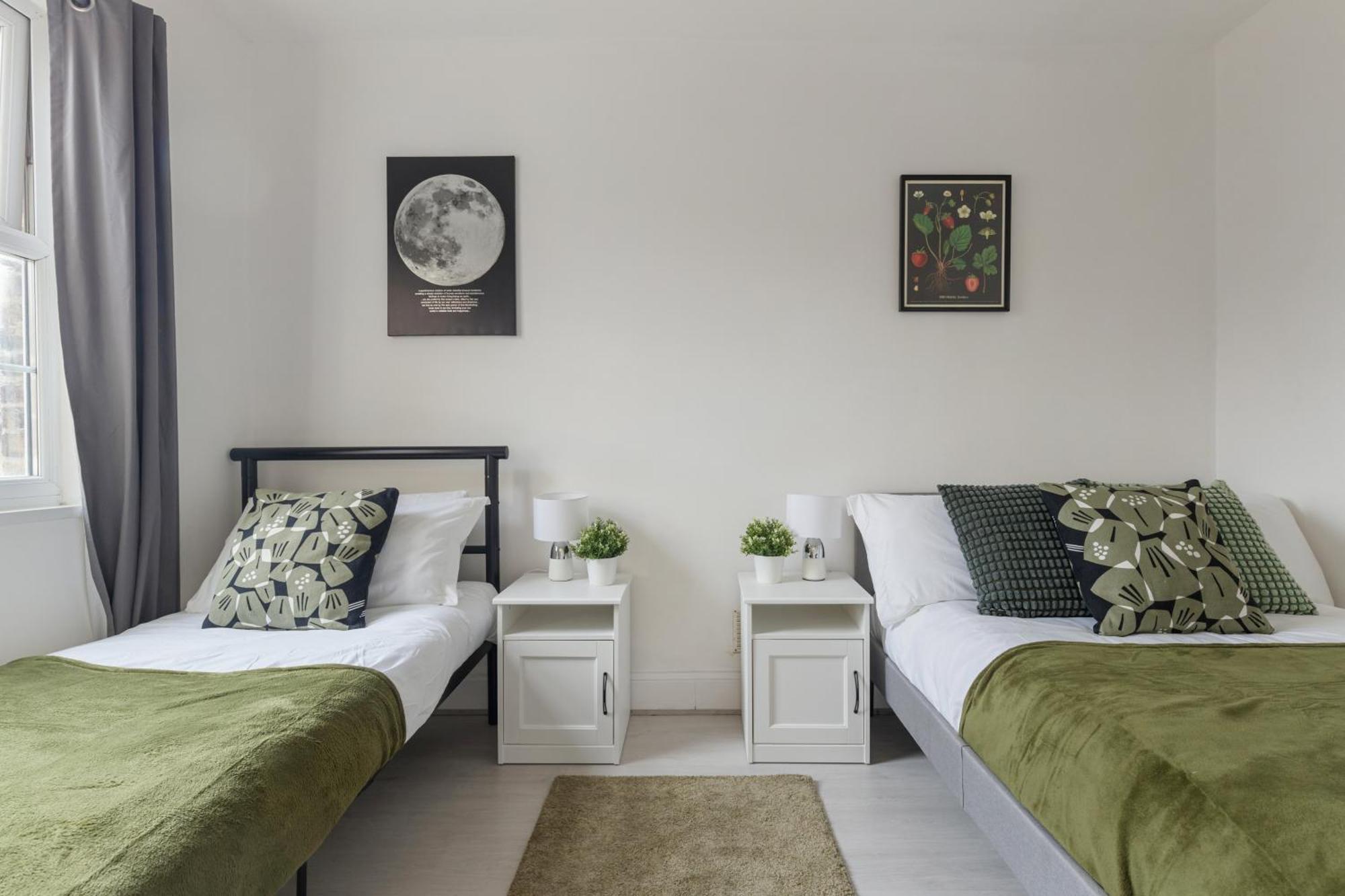 Modern & Cosy 2 Bedroom With Free Parking Near Wembley Appartement