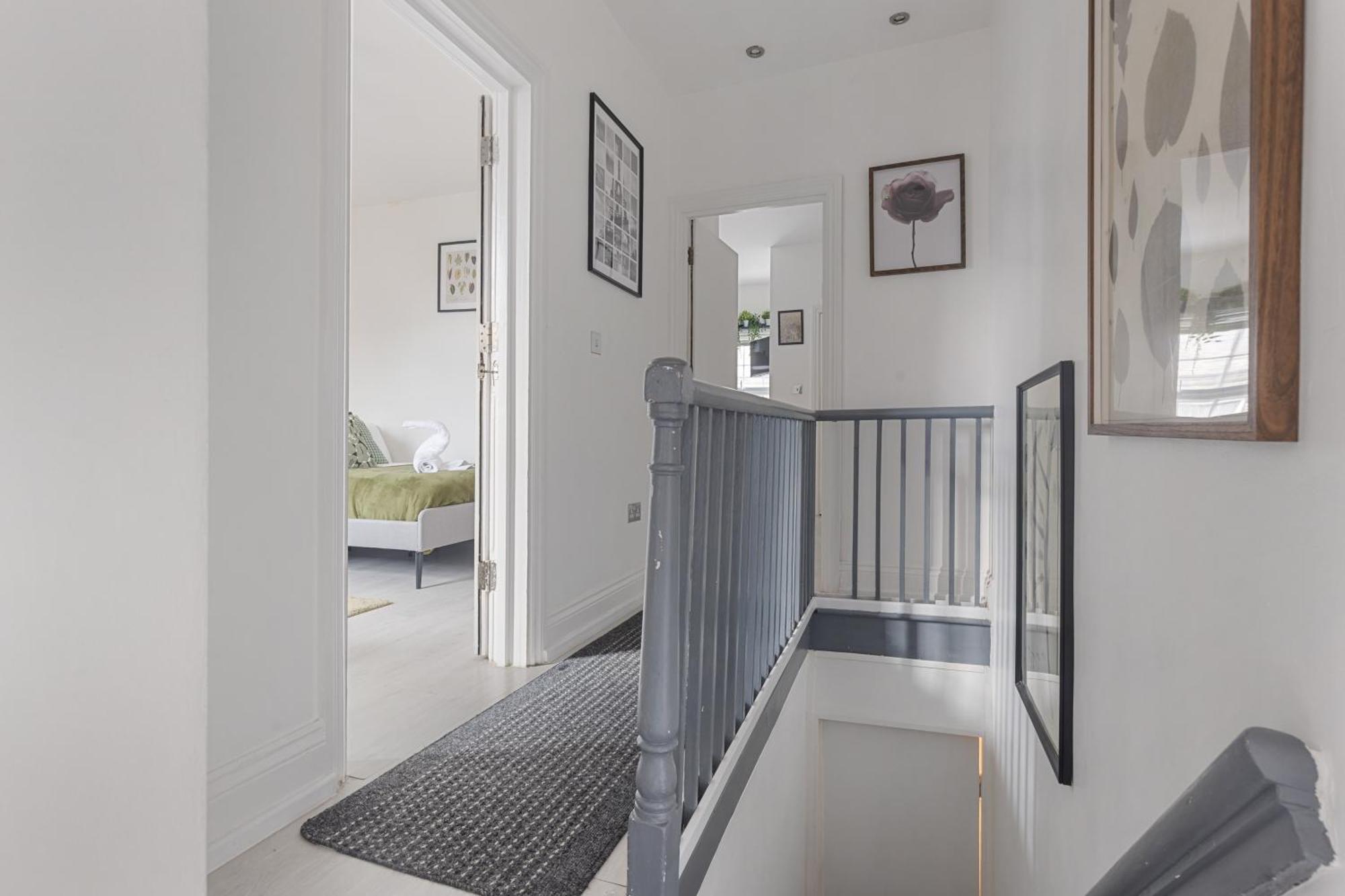 Modern & Cosy 2 Bedroom With Free Parking Near Wembley Appartement Londres