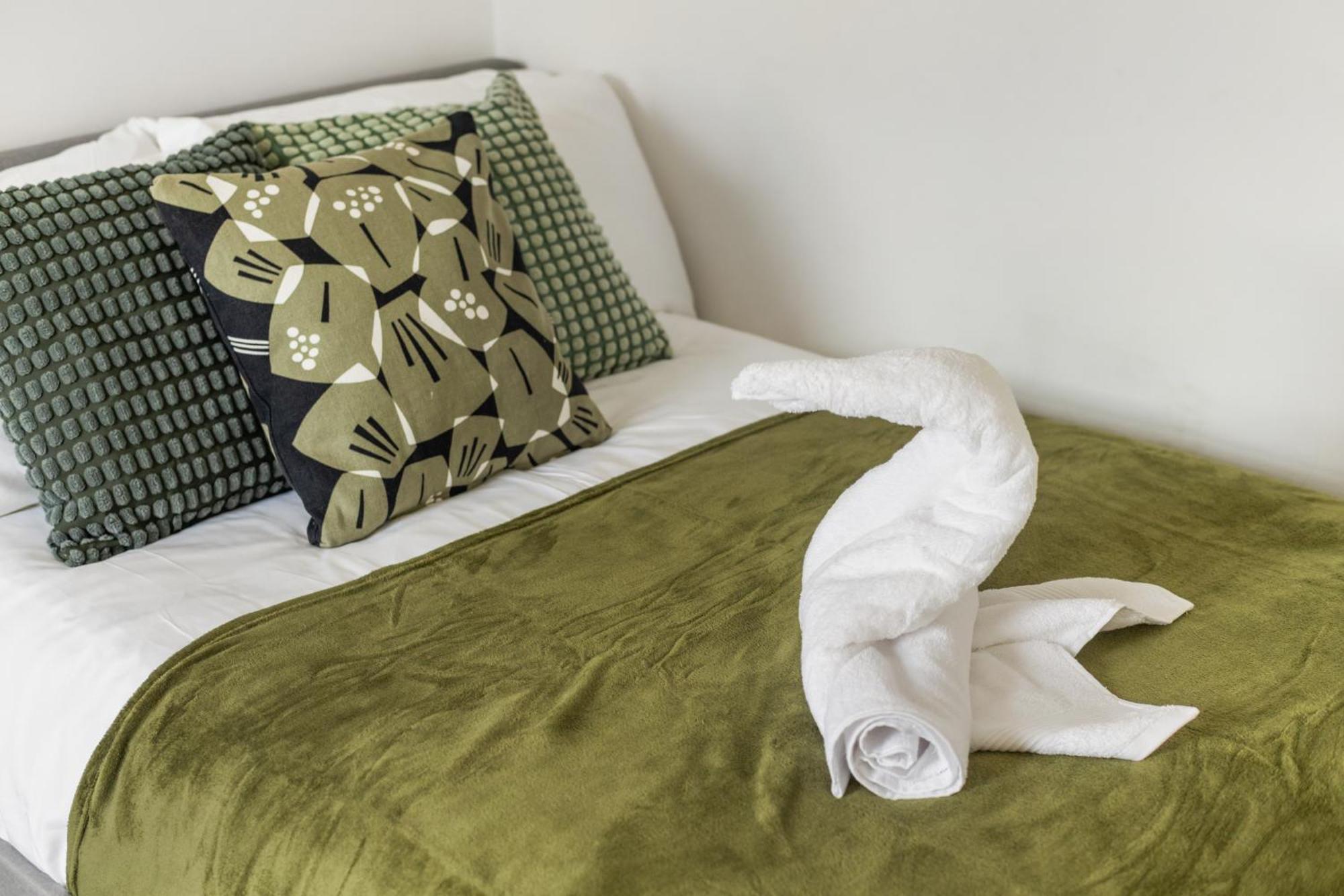 Modern & Cosy 2 Bedroom With Free Parking Near Wembley Appartement