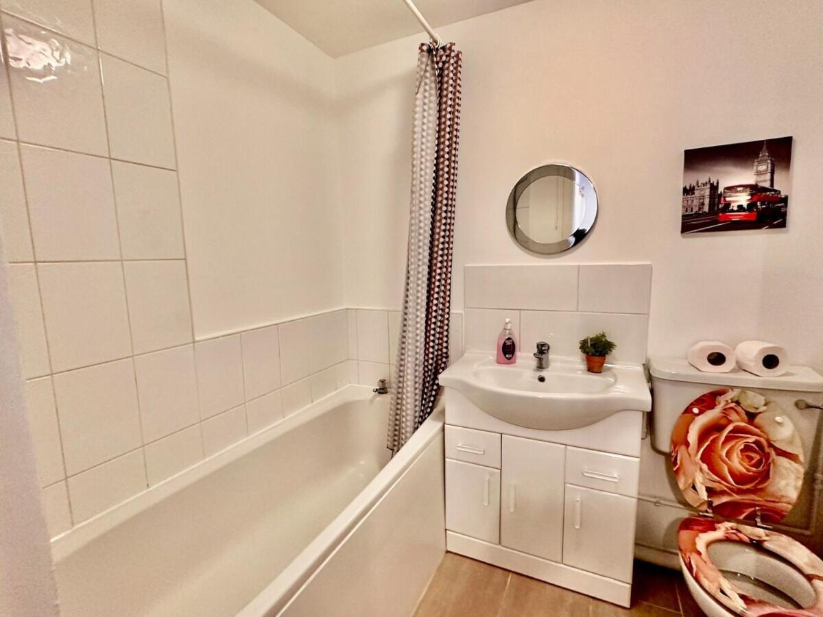 Cosy One Bedroom - Docklands Londres