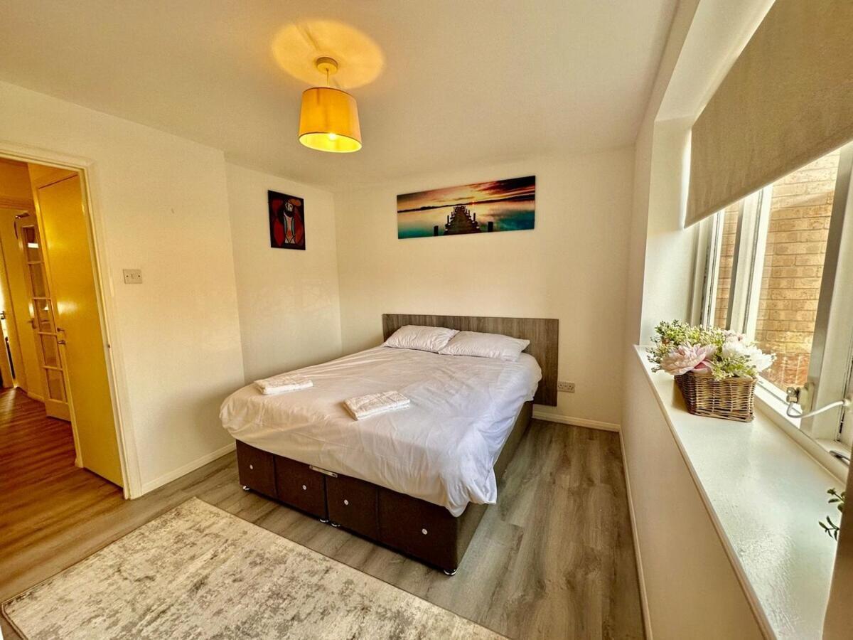Cosy One Bedroom - Docklands Apartamento Londres