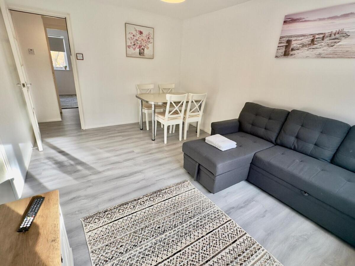 Cosy One Bedroom - Docklands * Londres