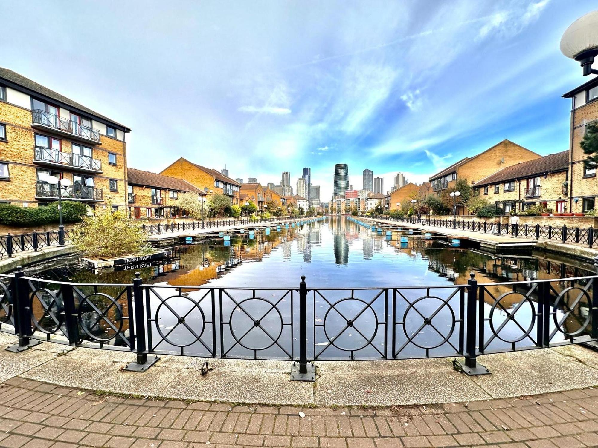 Cosy One Bedroom - Docklands Londres