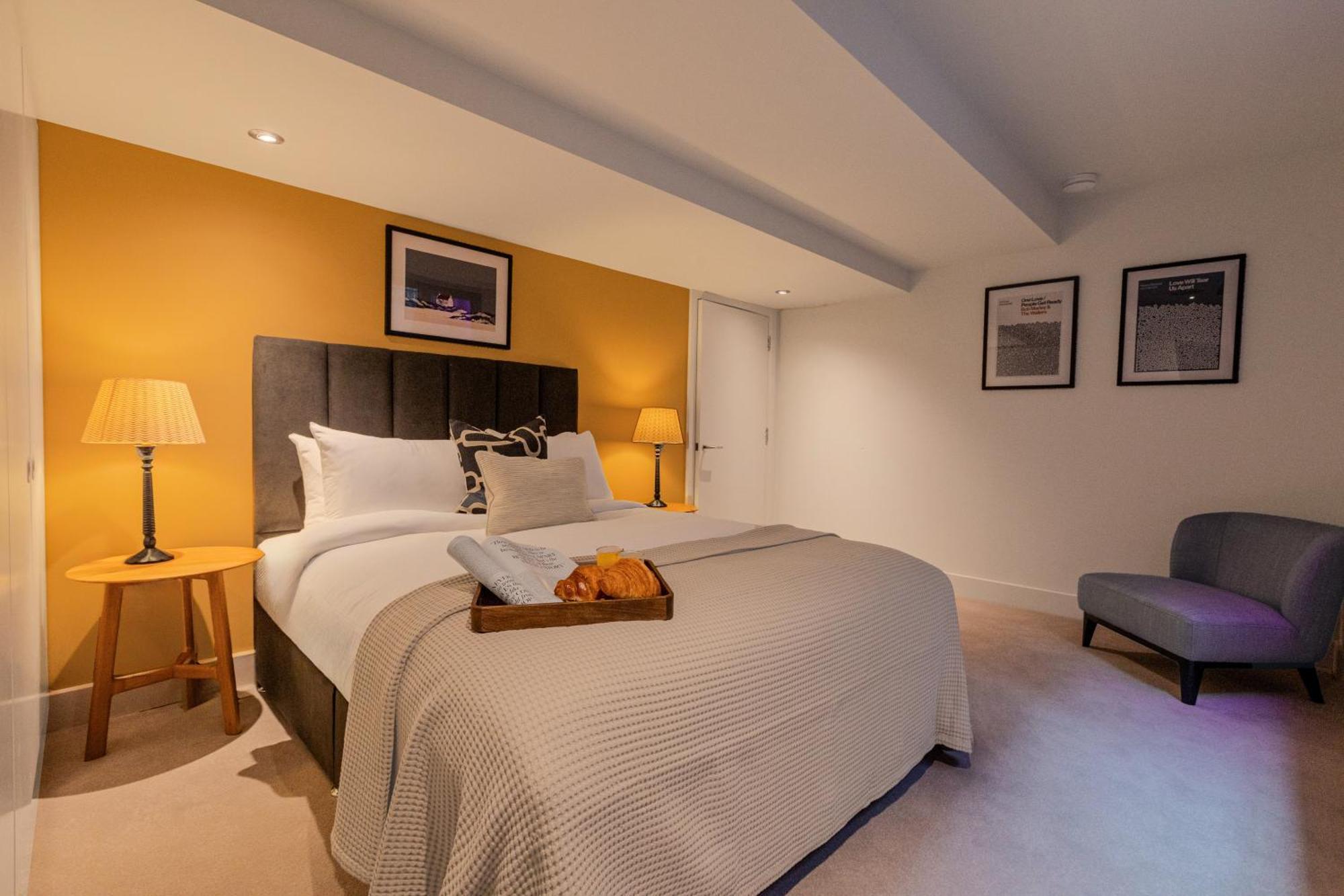 Stunning Serviced Apartments, Steps From Monument Station Londres