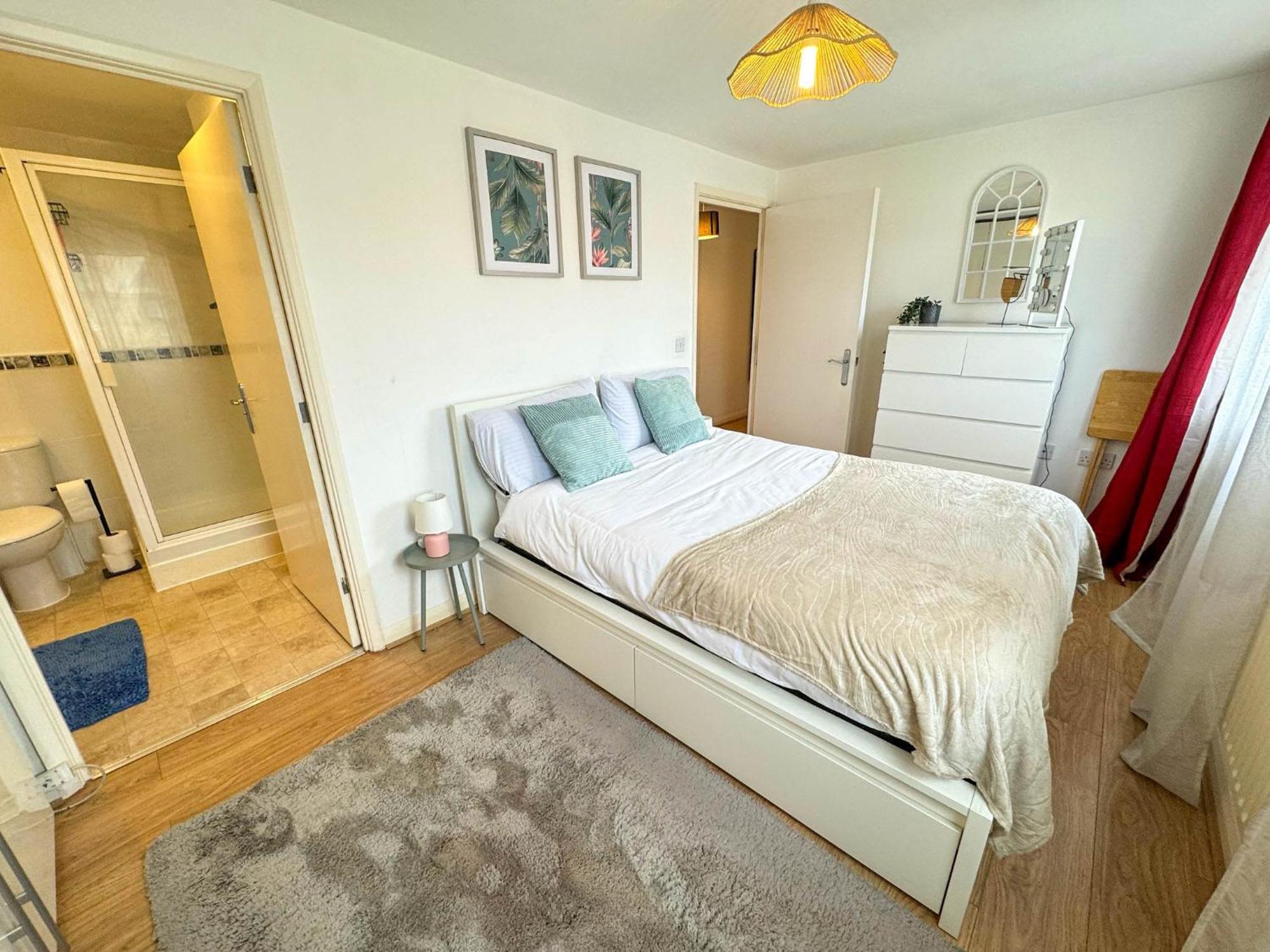 Apartamento Beautiful Spacious 2 Bed Flat With 2 Parking Near Wembley Stadium Londres
