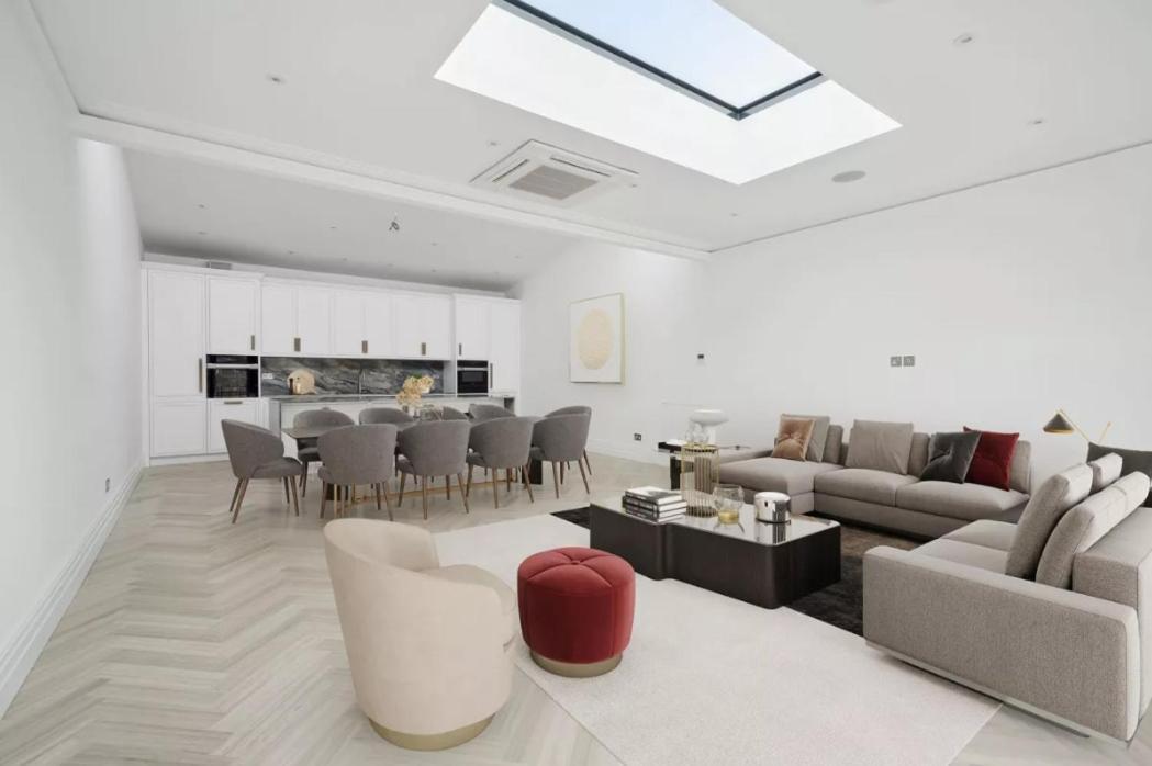 1 Min Walk To Harrods, Knightsbridge Penthouse Appartement
