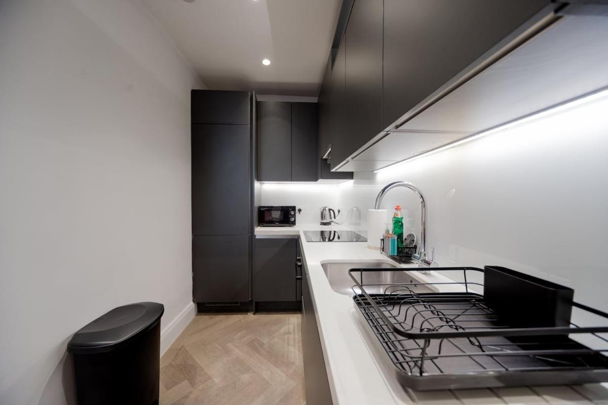 Lovely 2 Bedroom Flat In The Heart Of Kensington Londres