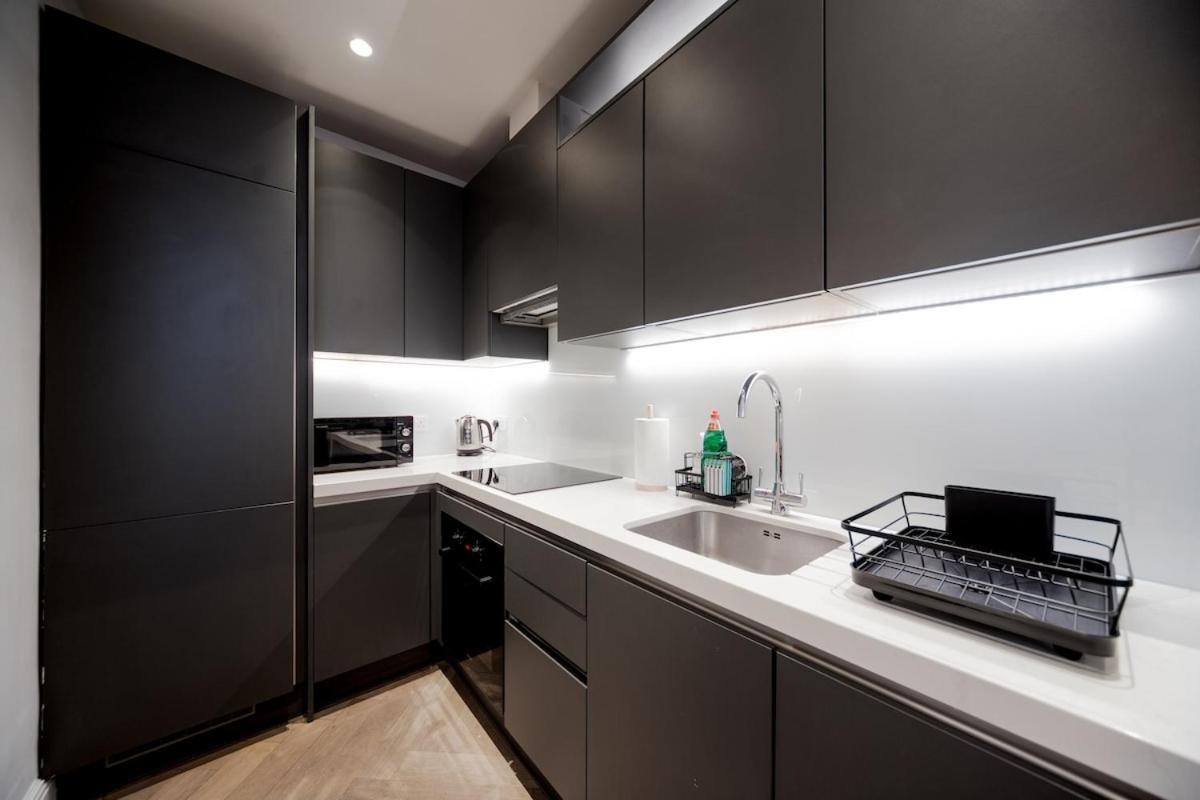 Lovely 2 Bedroom Flat In The Heart Of Kensington Appartement