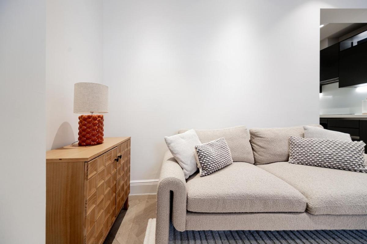 Appartement Lovely 2 Bedroom Flat In The Heart Of Kensington Londres