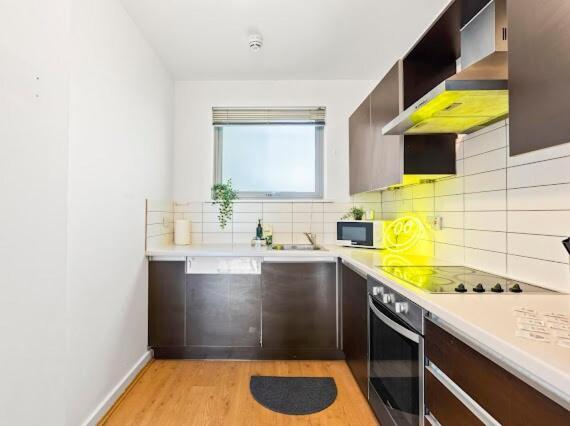 Spacious, Lovely 2 Bed In Hackney Wick Appartement Londres