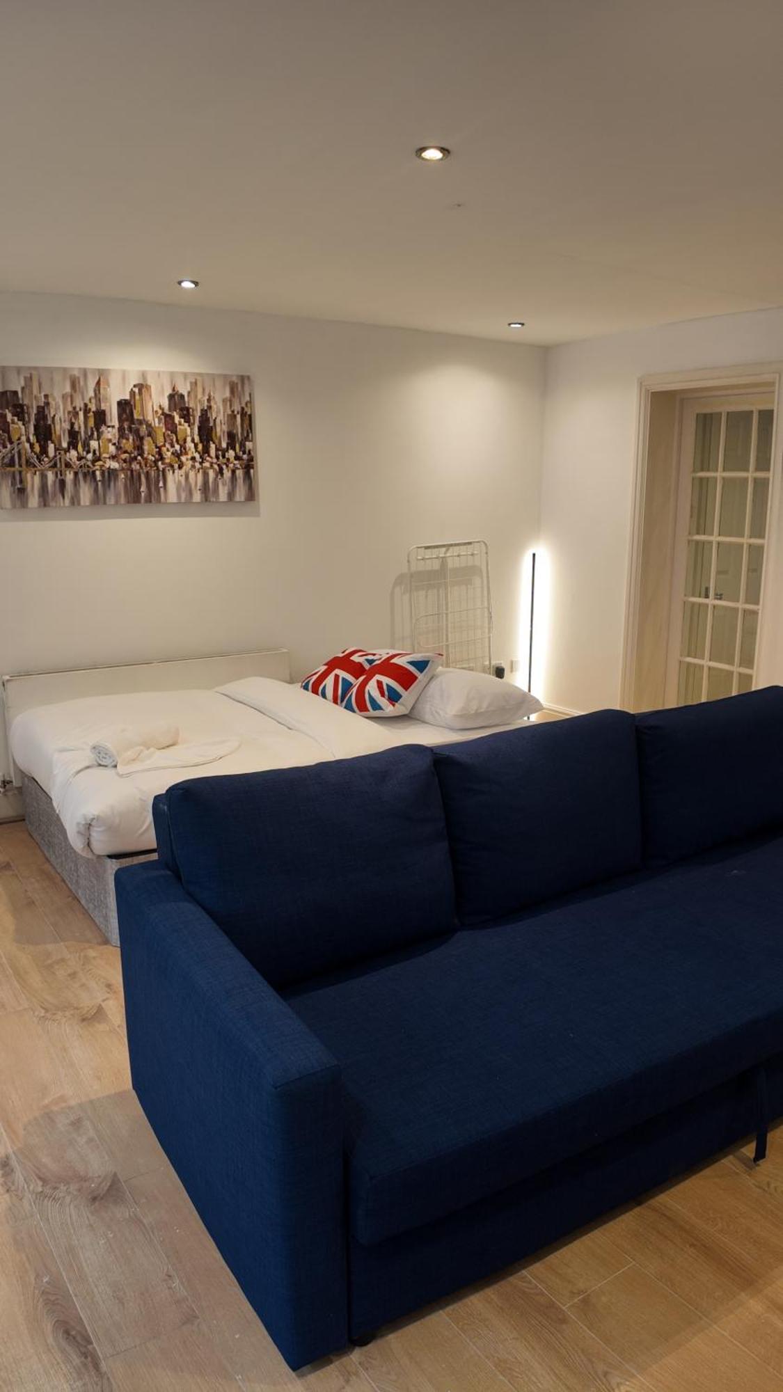 Apartamento Ideal 2bhk In Upper Berkeley Bk1