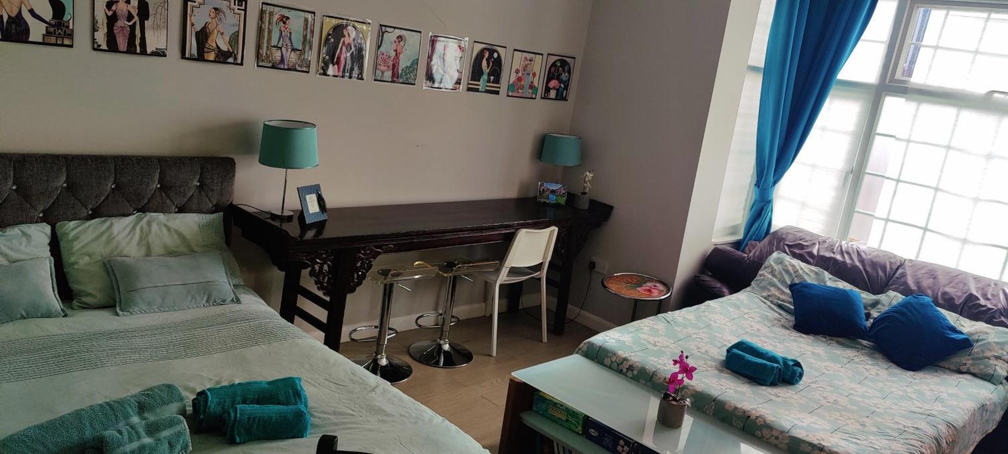 With Jacuzzi Bath, Ground Floor, Excellent Transport Connections *