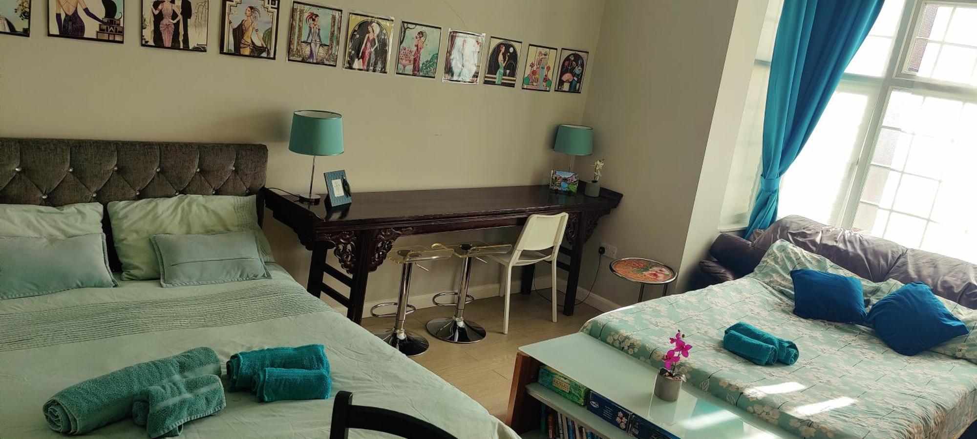 With Jacuzzi Bath, Ground Floor, Excellent Transport Connections Appartement *