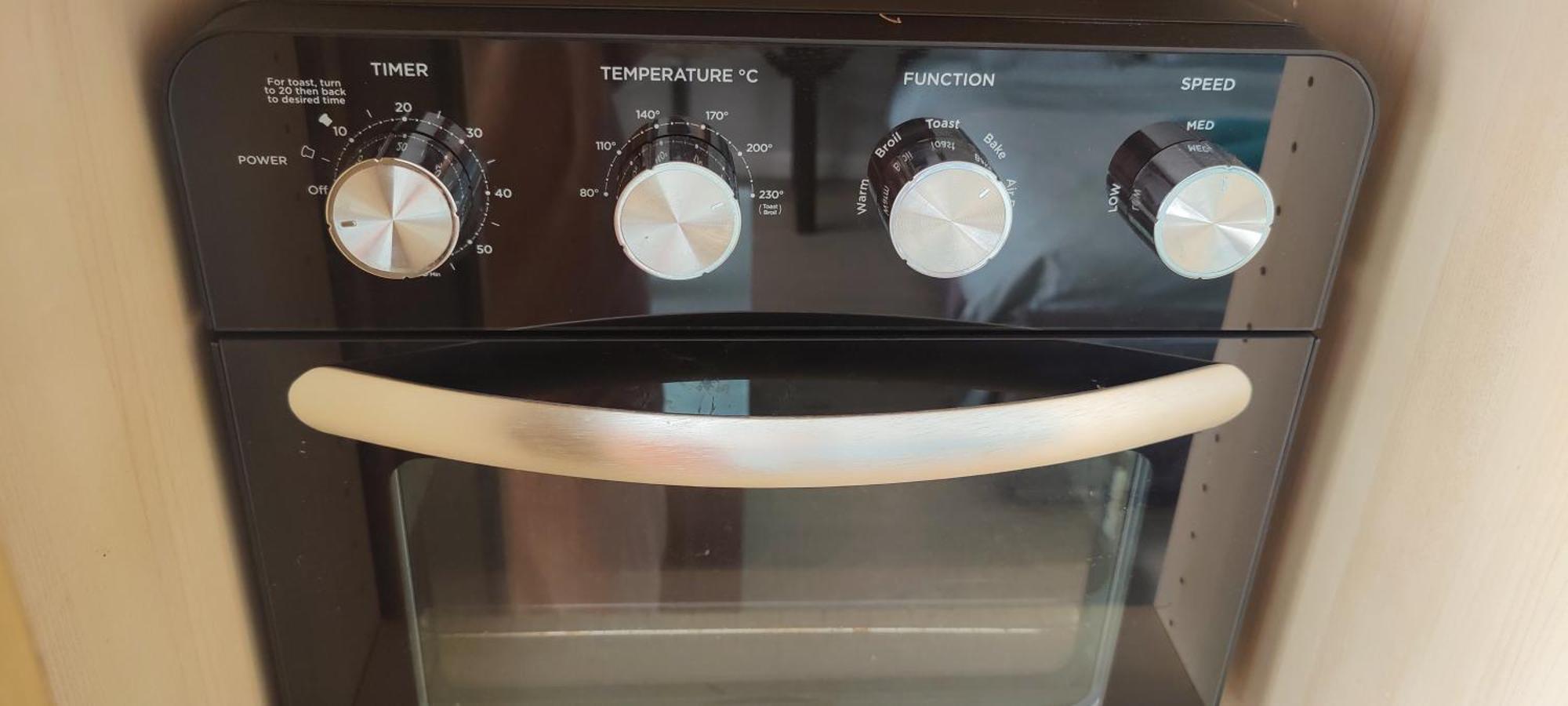 With Jacuzzi Bath, Ground Floor, Excellent Transport Connections Appartement Londres