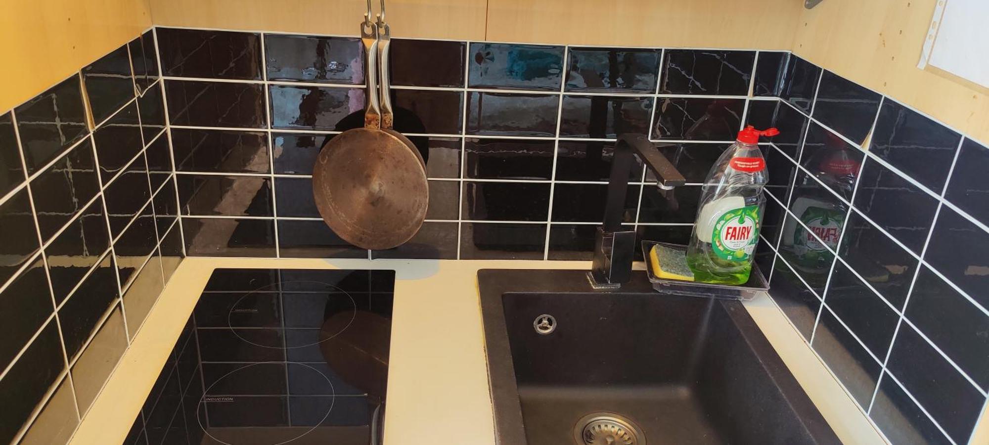 With Jacuzzi Bath, Ground Floor, Excellent Transport Connections * Londres