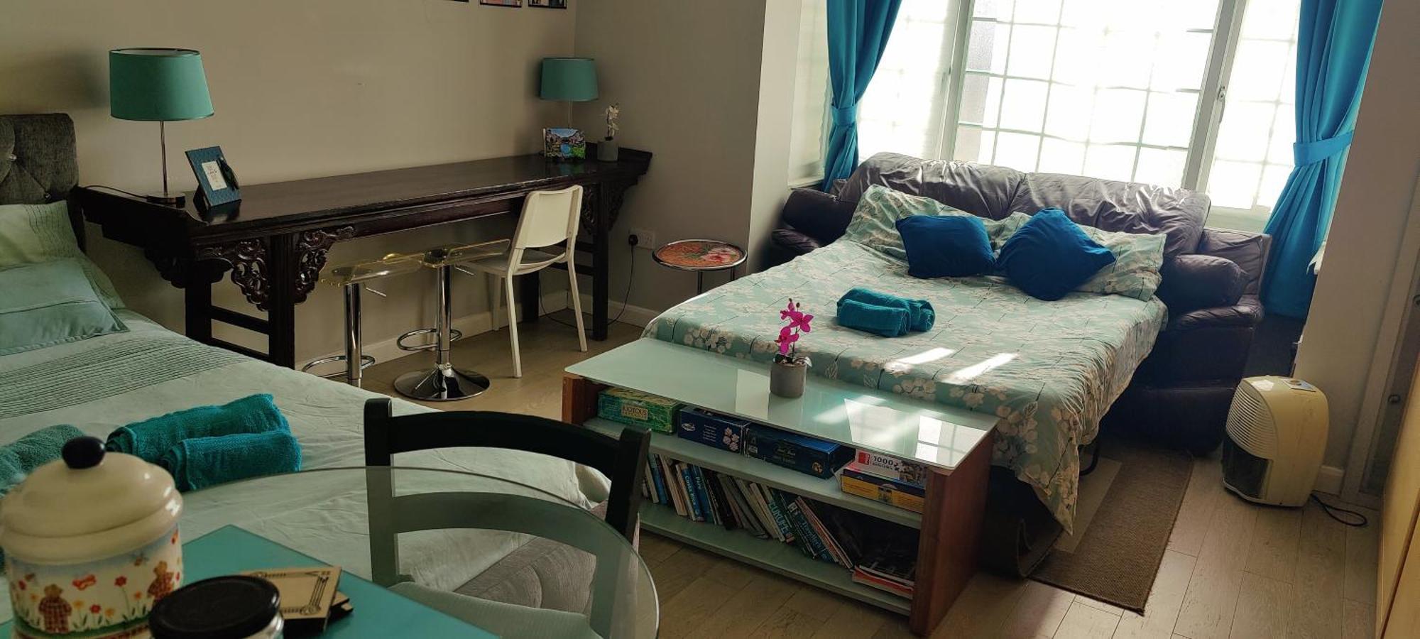 With Jacuzzi Bath, Ground Floor, Excellent Transport Connections Appartement Londres