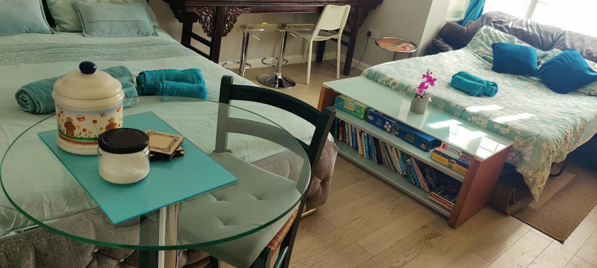 With Jacuzzi Bath, Ground Floor, Excellent Transport Connections Londres