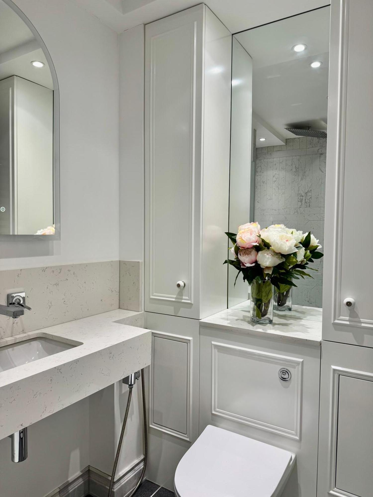 Stunning 2-bed, 2-bath In *