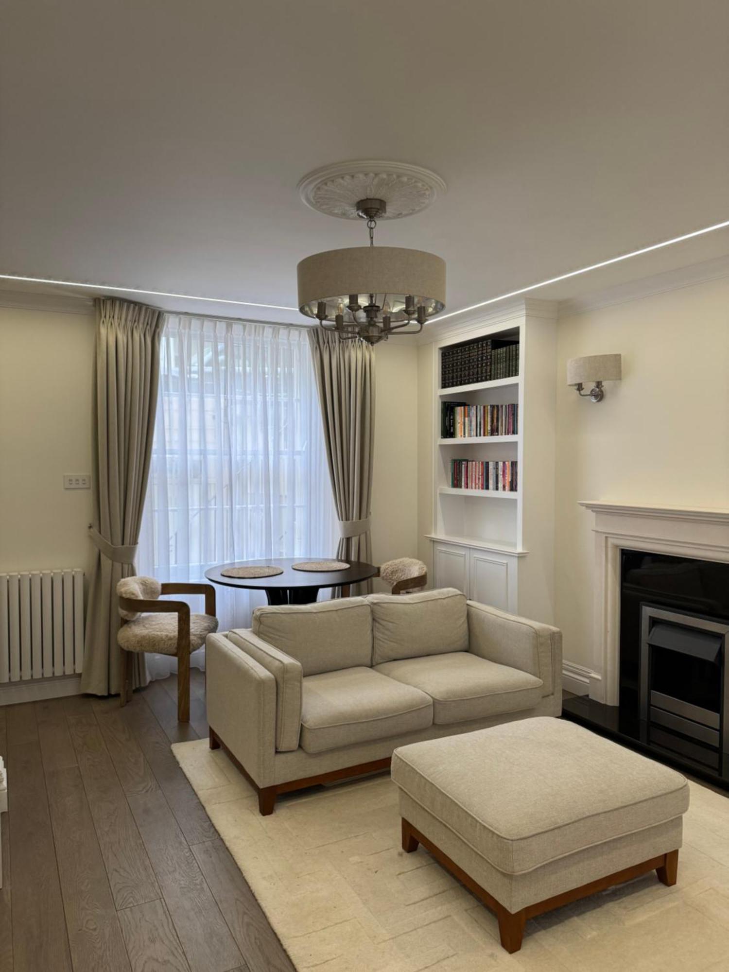 Stunning 2-bed, 2-bath In Londres