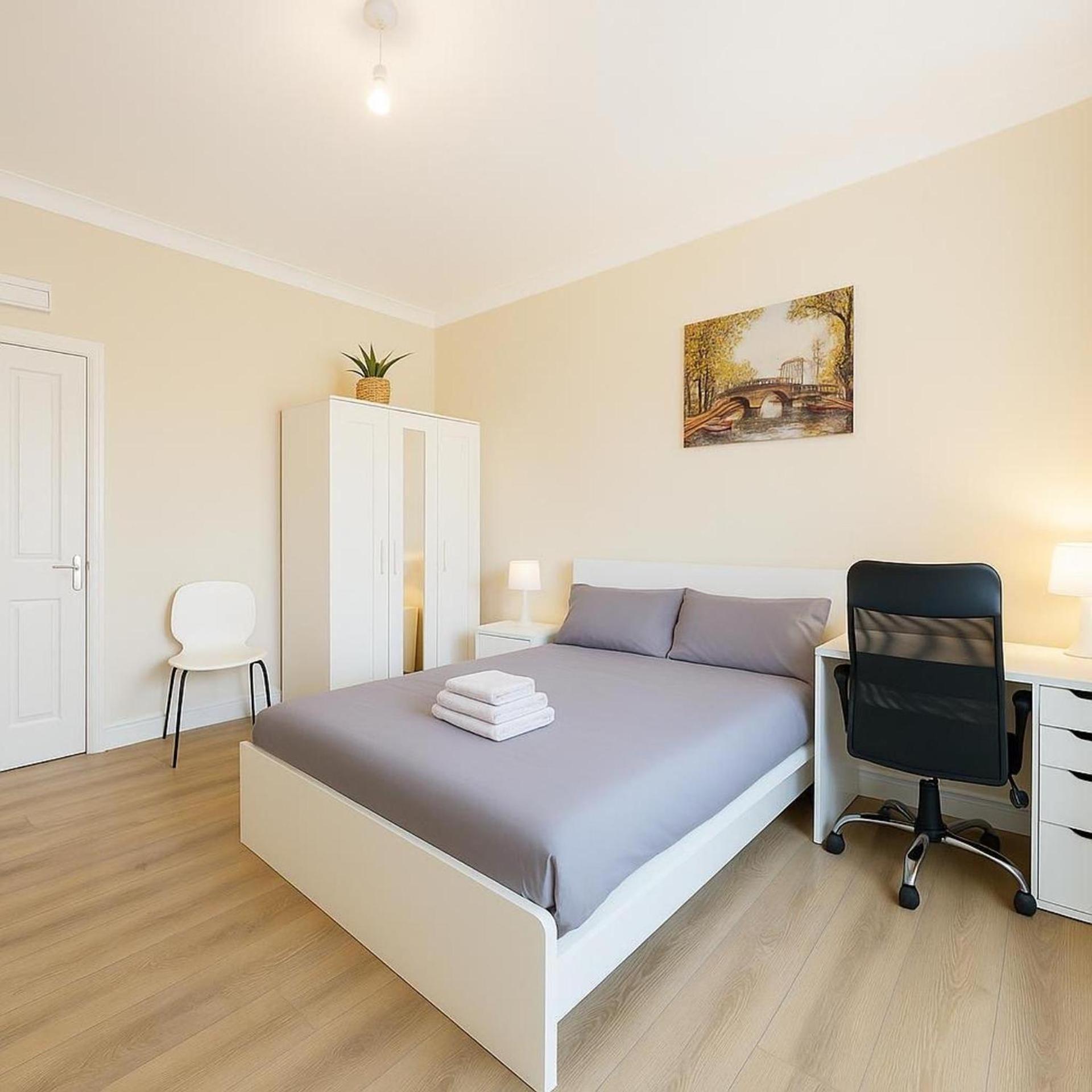 Appartement Chic In Prime Location *