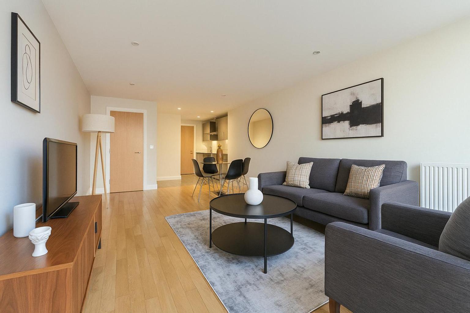 Appartement Stylish 1-bed Flat In Greenwich - Steps From Dlr & Views *