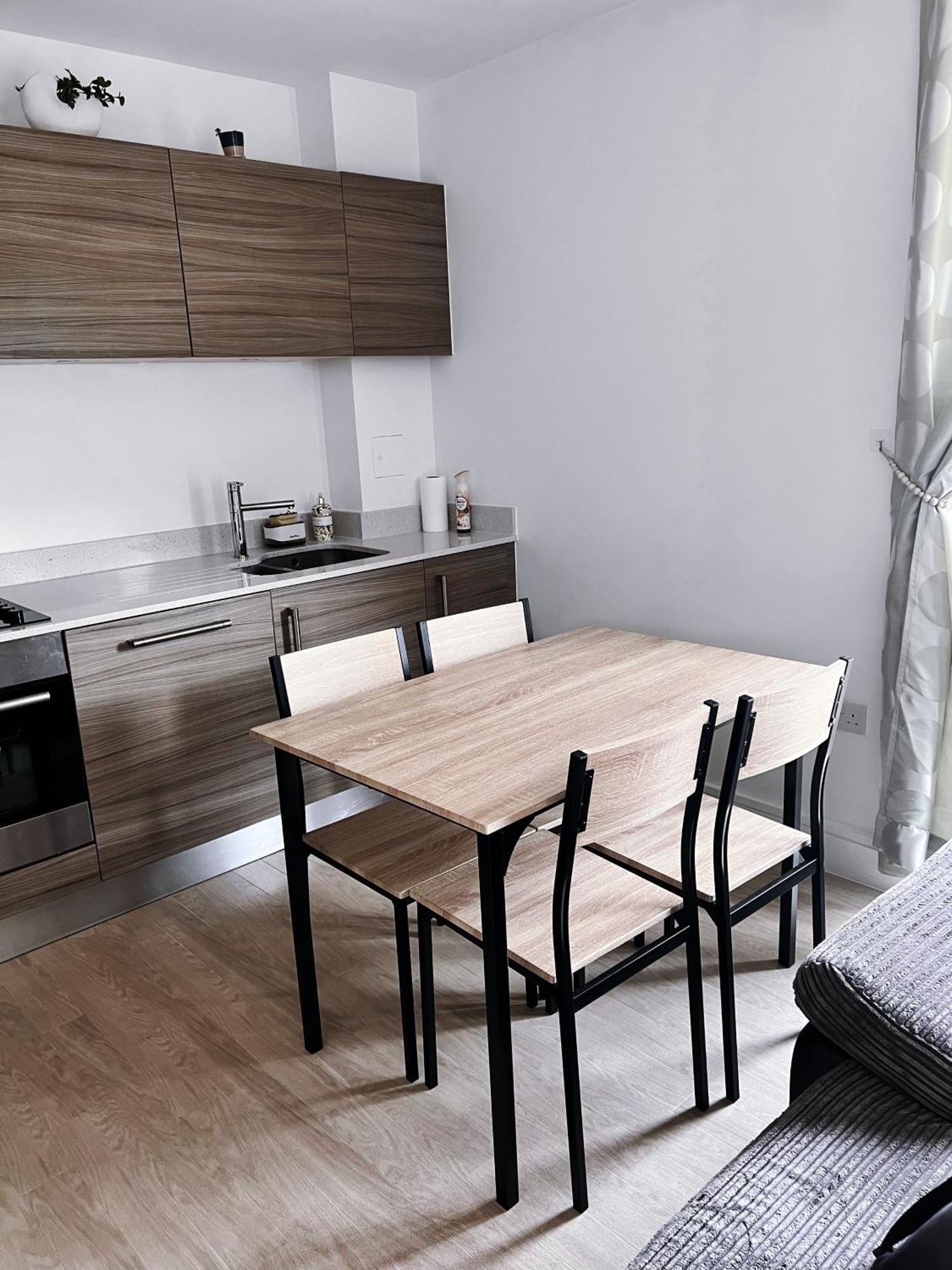 Luxury Modern 2 Bed 2 Bath * Londres