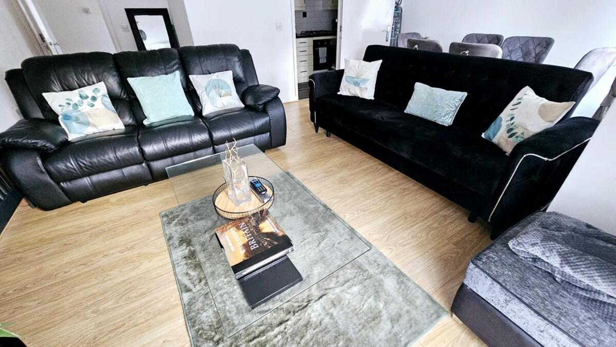 Appartement Beautiful Spacious 2 Bed Flat With 2 Parking Near Wembley Stadium