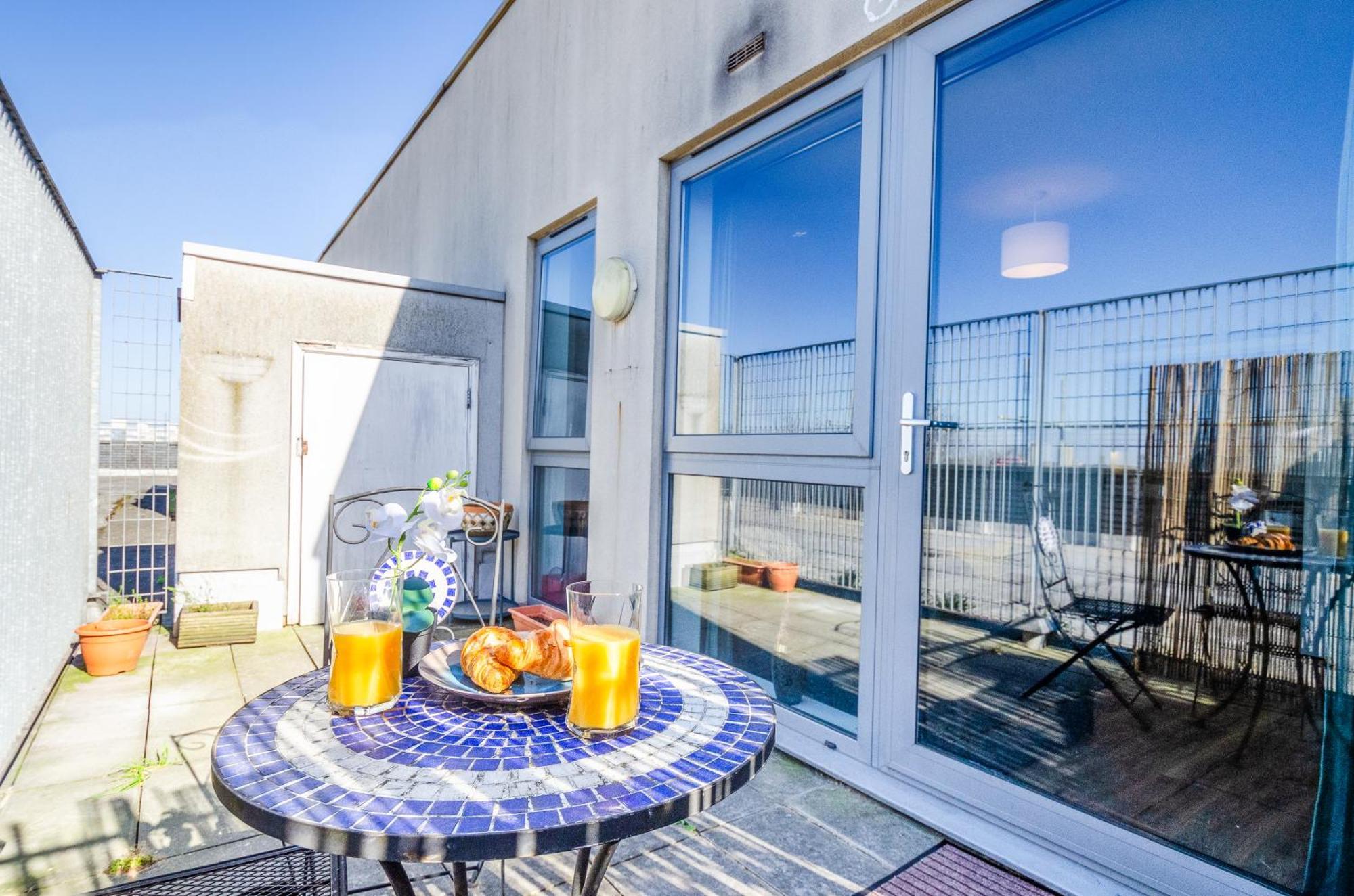 New The Viewpoint Modern 2 Bed Near O2 And Excel Ideal For Business And Long Appartement
