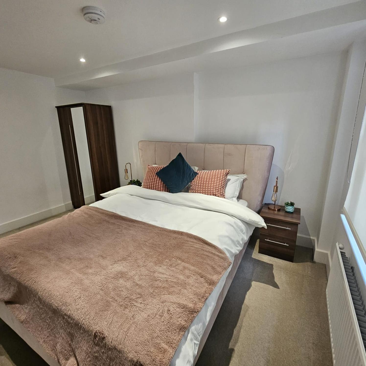 Stylish 2br With Garden By St Pancras International Londres