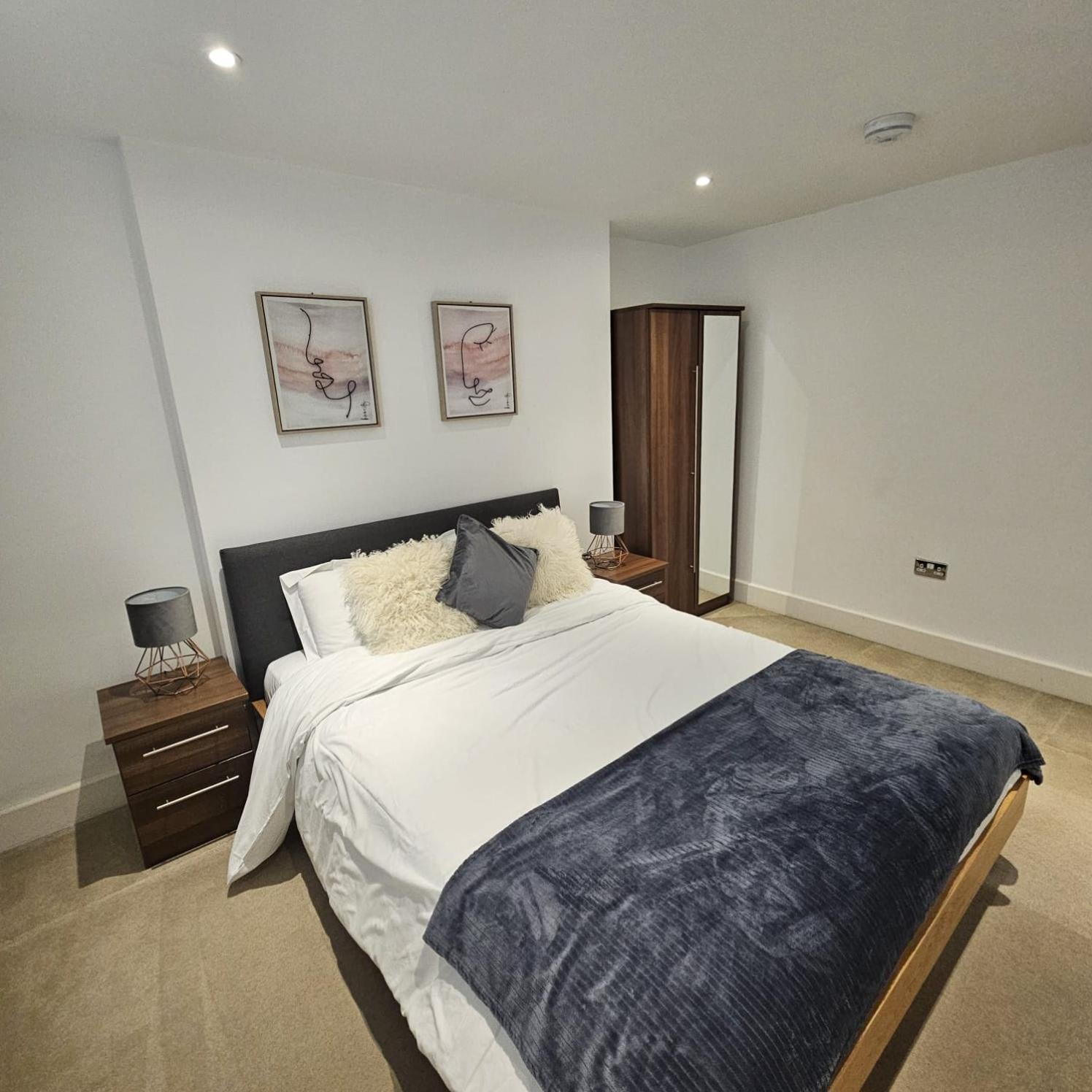 Stylish 2br With Garden By St Pancras International * Londres
