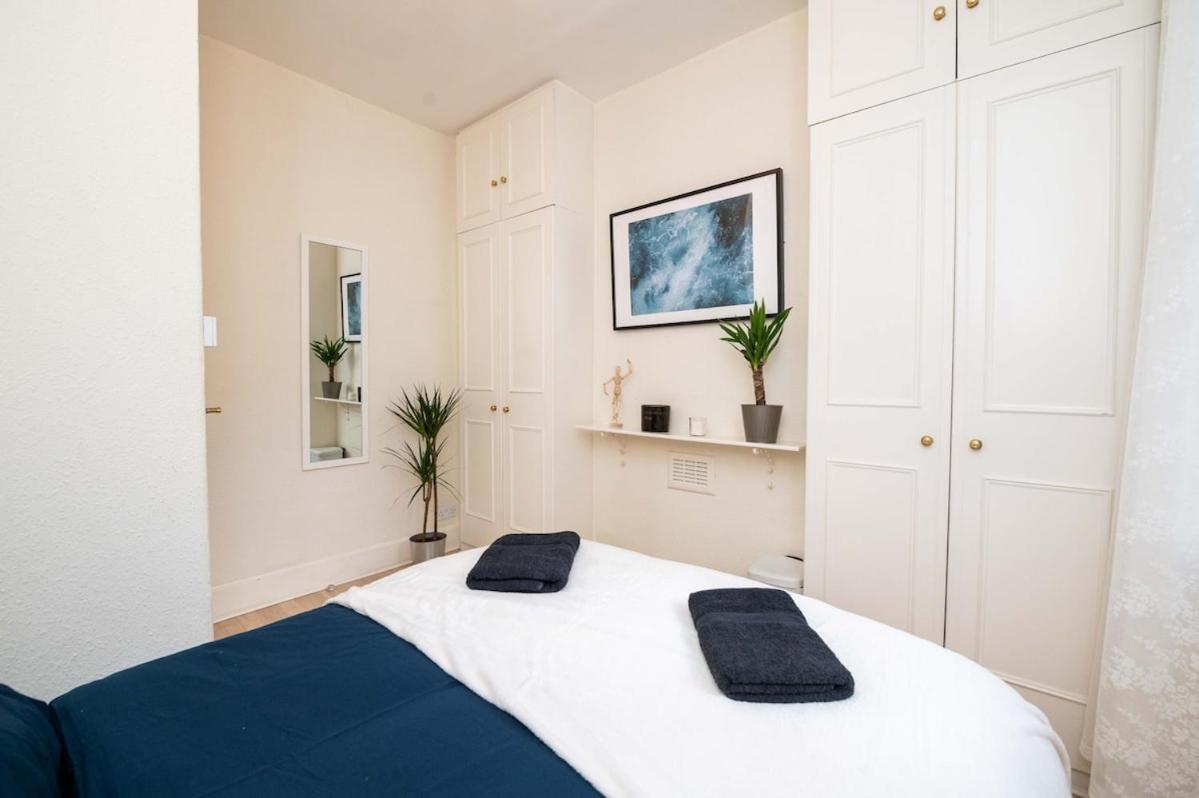 Bishop's Road - Welcoming Flat With Outside Space Appartement