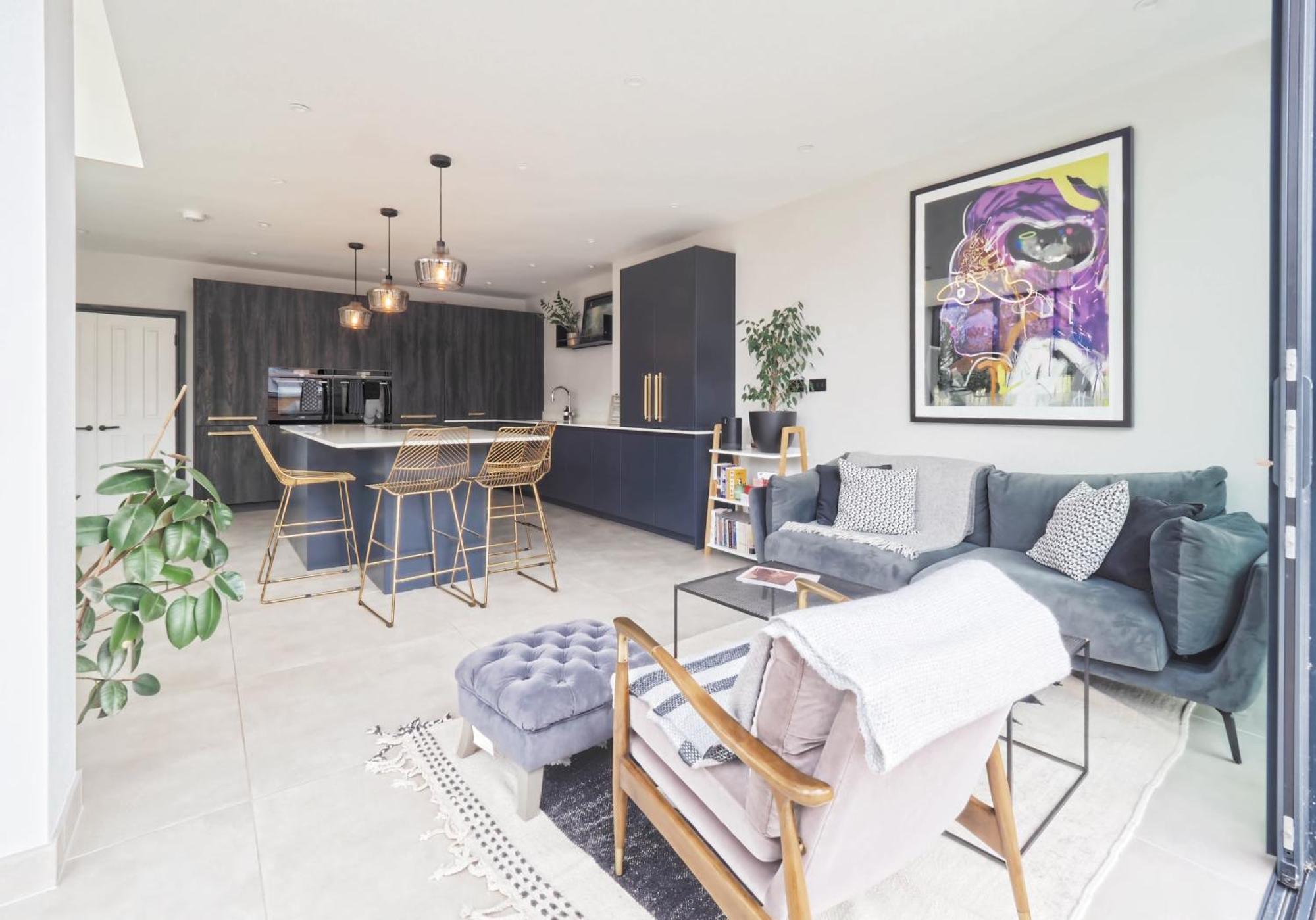 Modern Family With Garden And Parking In Kensal * Londres