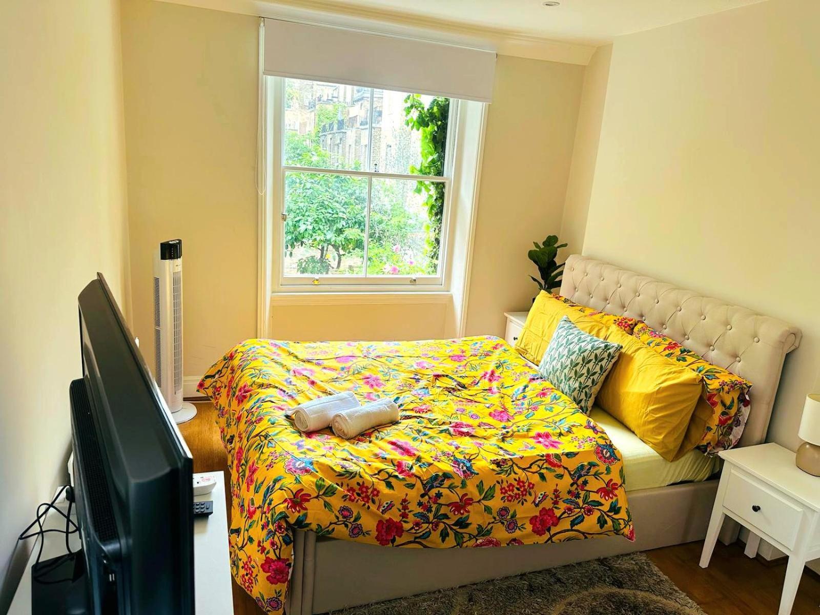 Lovely Around Kensington And Chelsea Locations W8 Sw5 Sw3 Sw10 By Ricky & Giustina * Londres