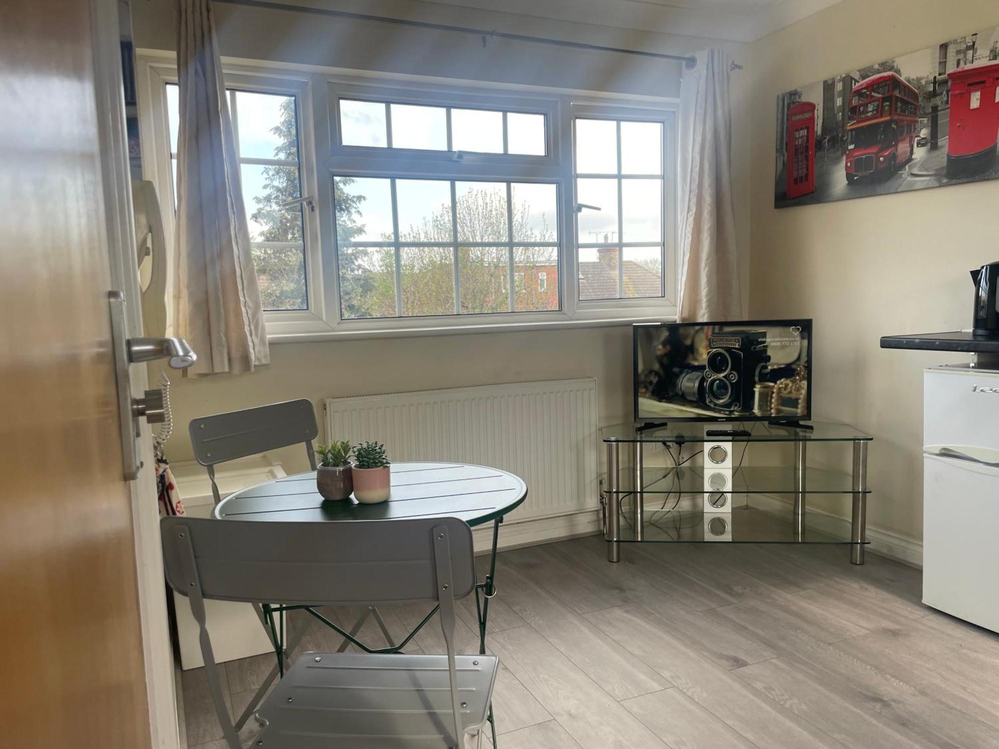 Amazing Studio Room in Walthamstoww Appartement Londen