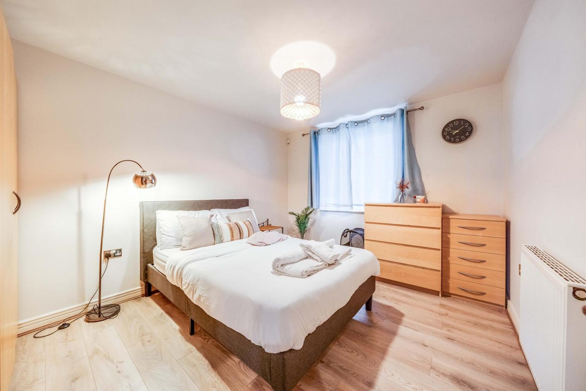 Canary Wharf O2 Excel Flat With Parking & Balcony * Londres