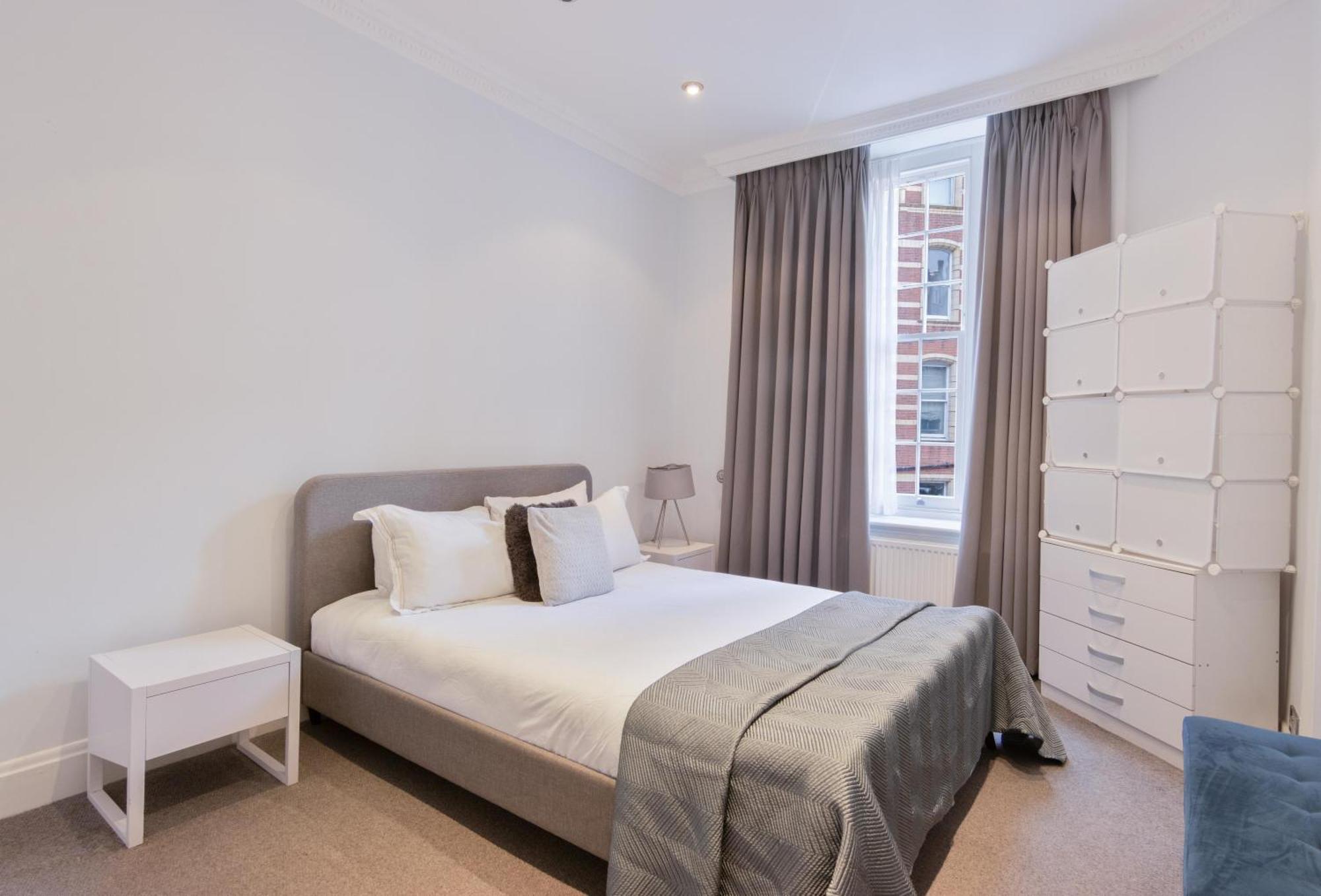 Apartment 2 Bedroom Luxury Knightsbridge *