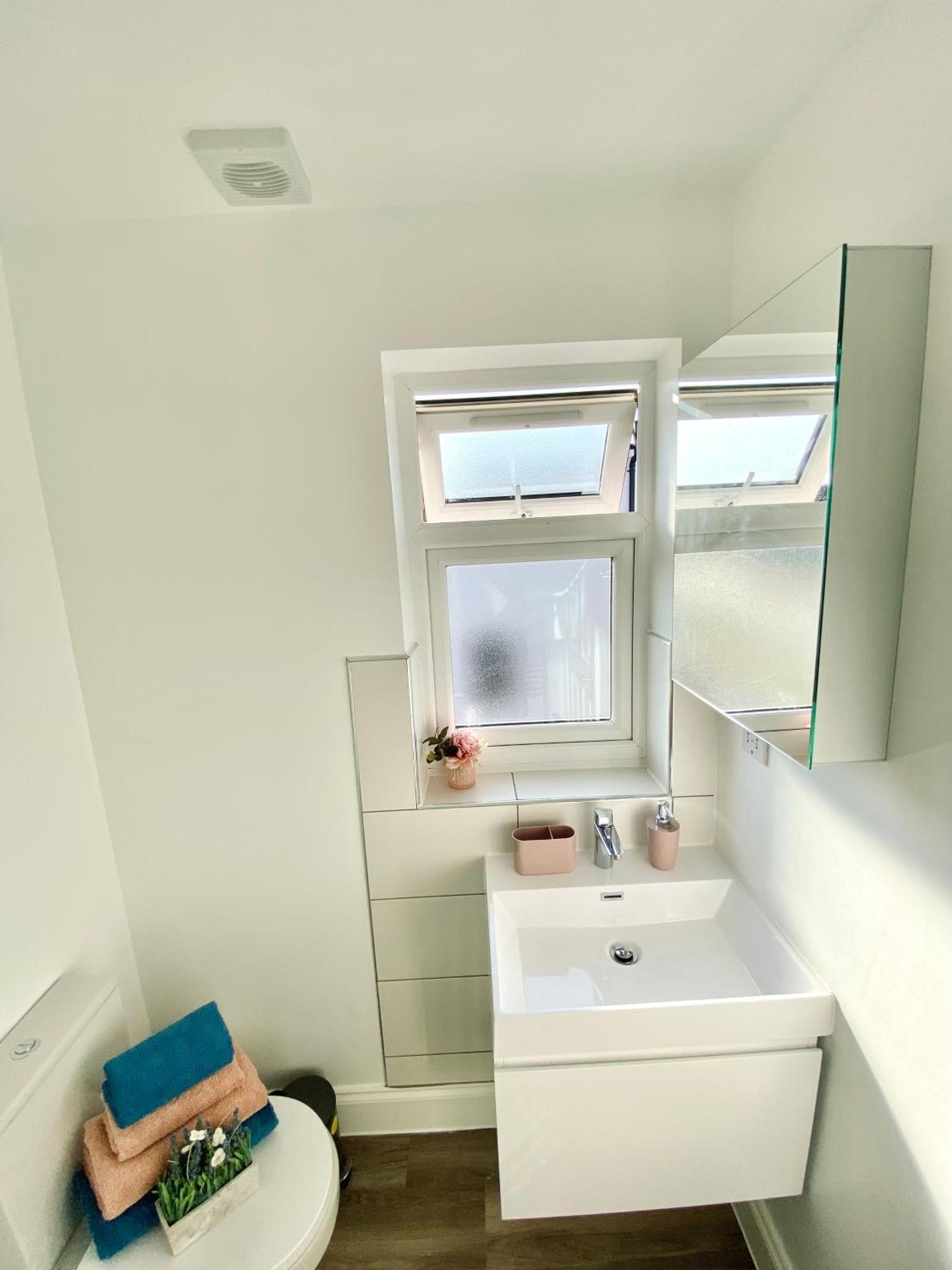 Bright Loft 30min To Appartement Londres