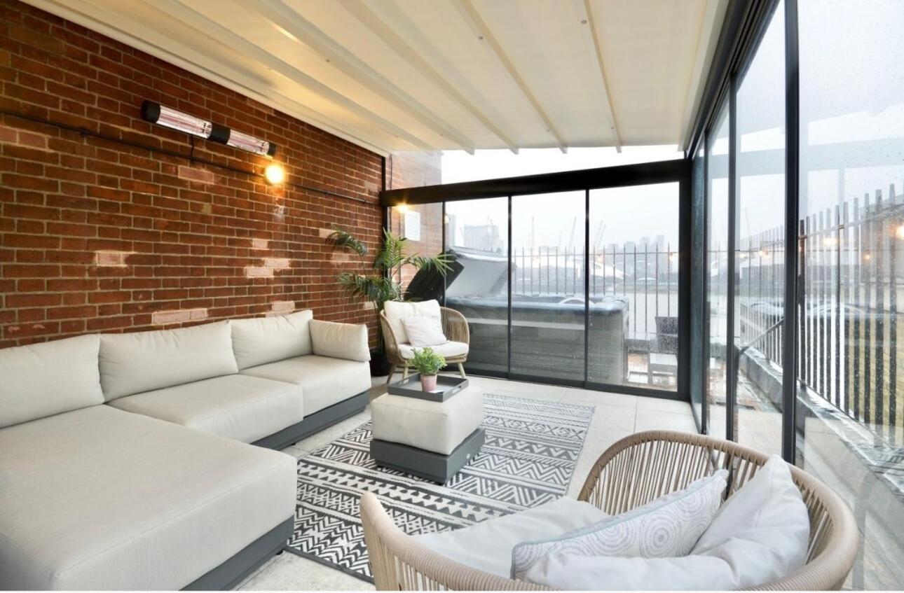 Apartamento 3 X Bedroom Riverside Flat With Hot Tub On Roof Terrace *