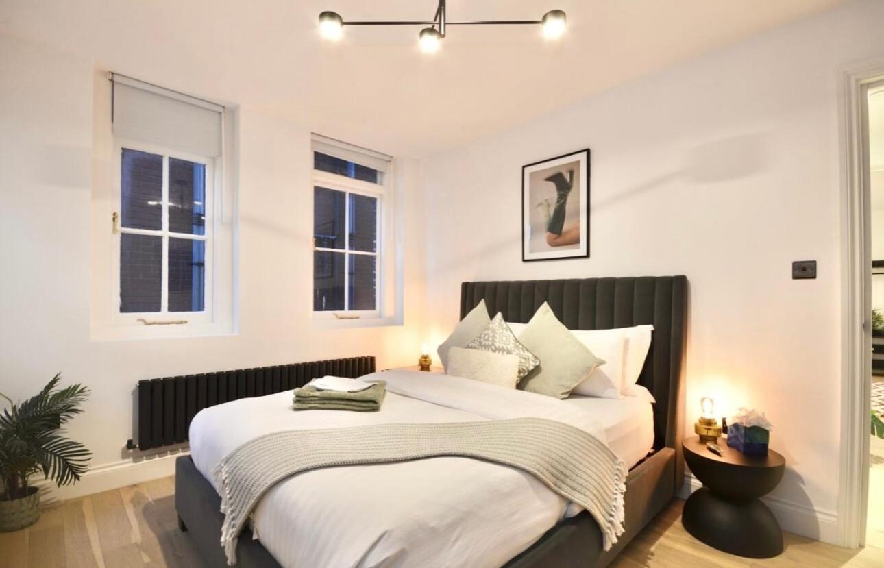Newly Refurbished W/ River Views Appartement *